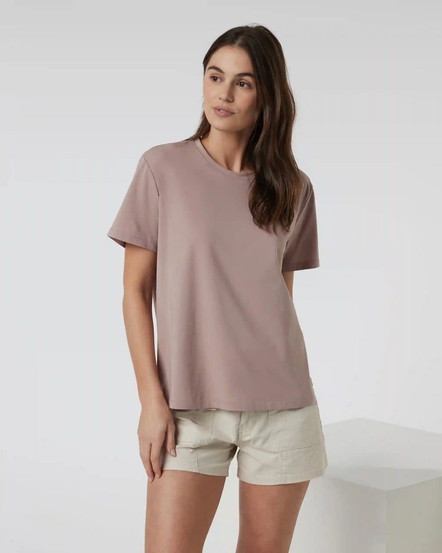 Feather Tee