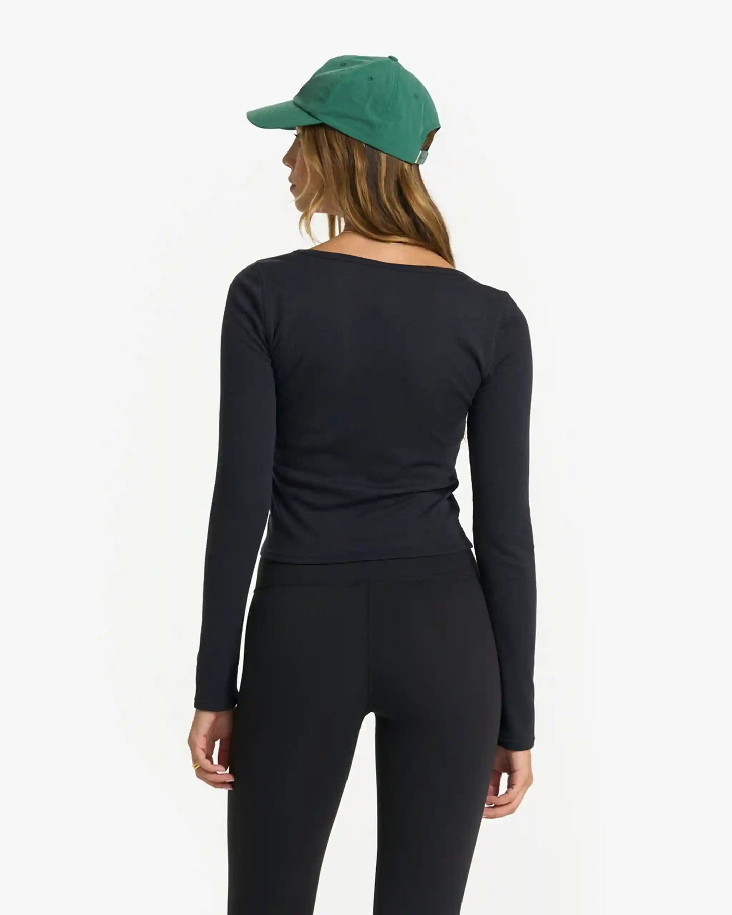 Long-Sleeve Sunrise Square Neck