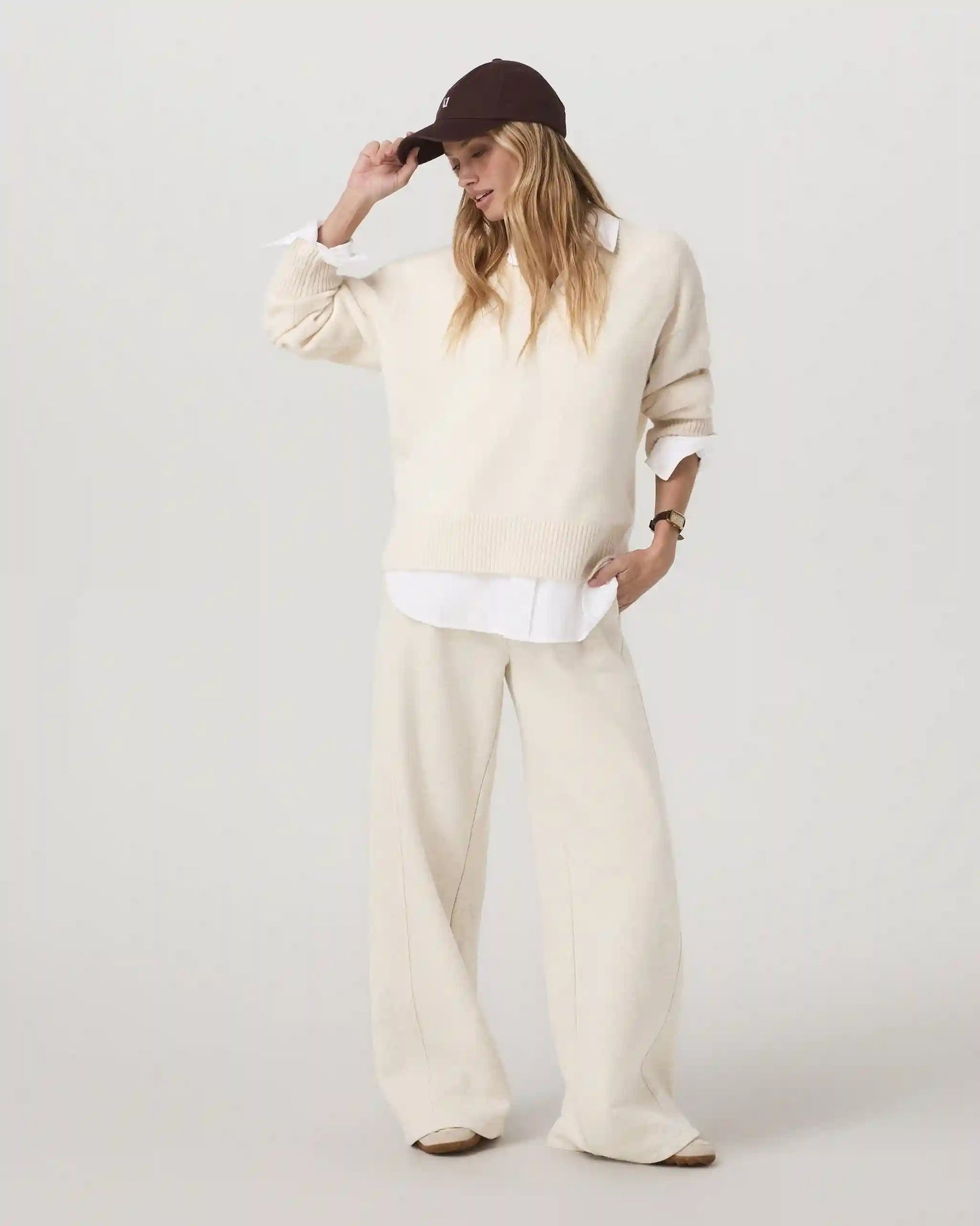 Émilie Cashmere Oversized V-Neck