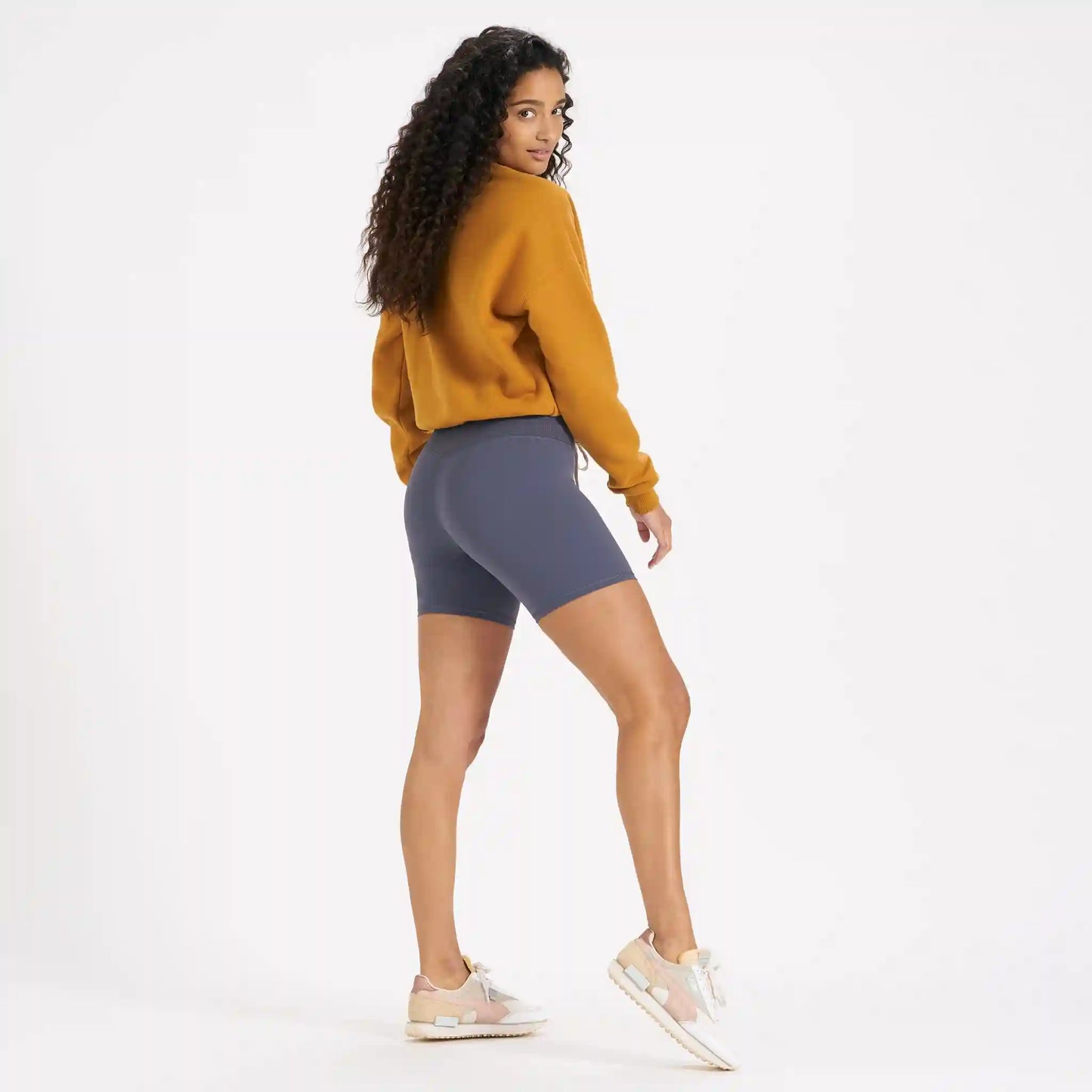 Rib Studio Short