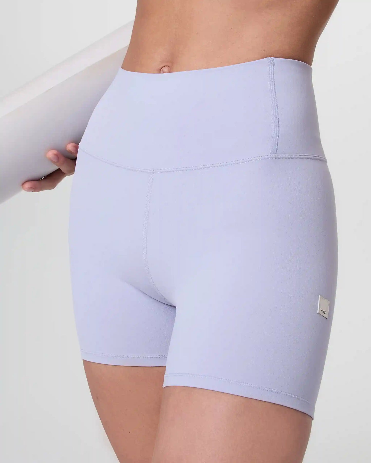 Vuori AllTheFeels™ Short 4"