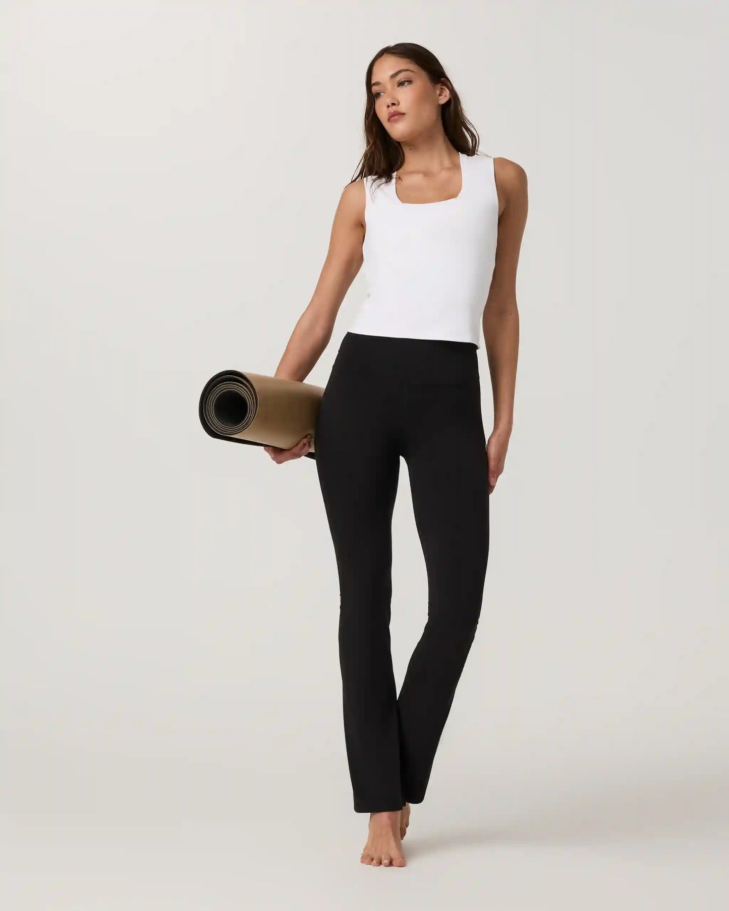 Halo Essential Scoop Tank