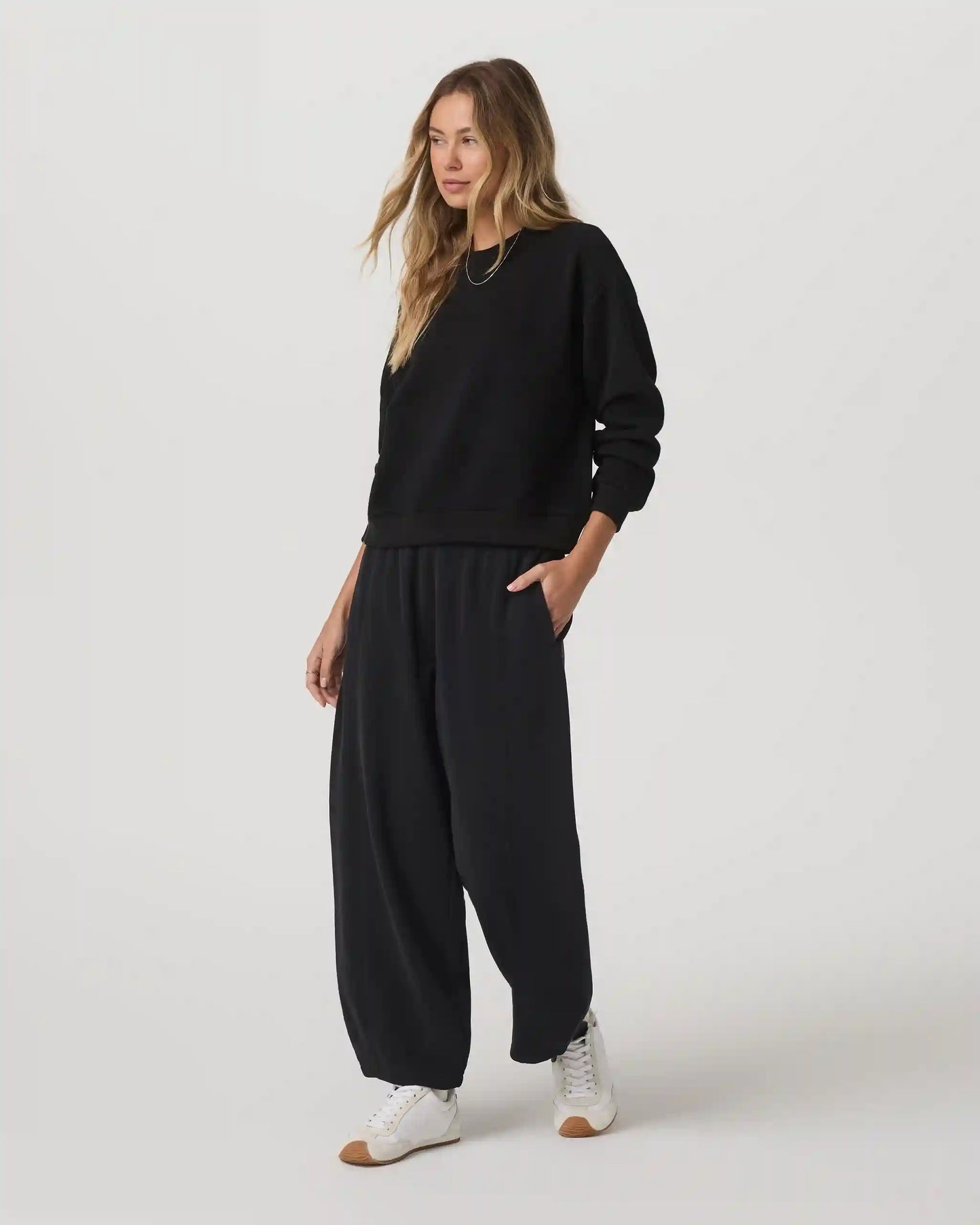 Sedona Barrel Crop Sweatpant