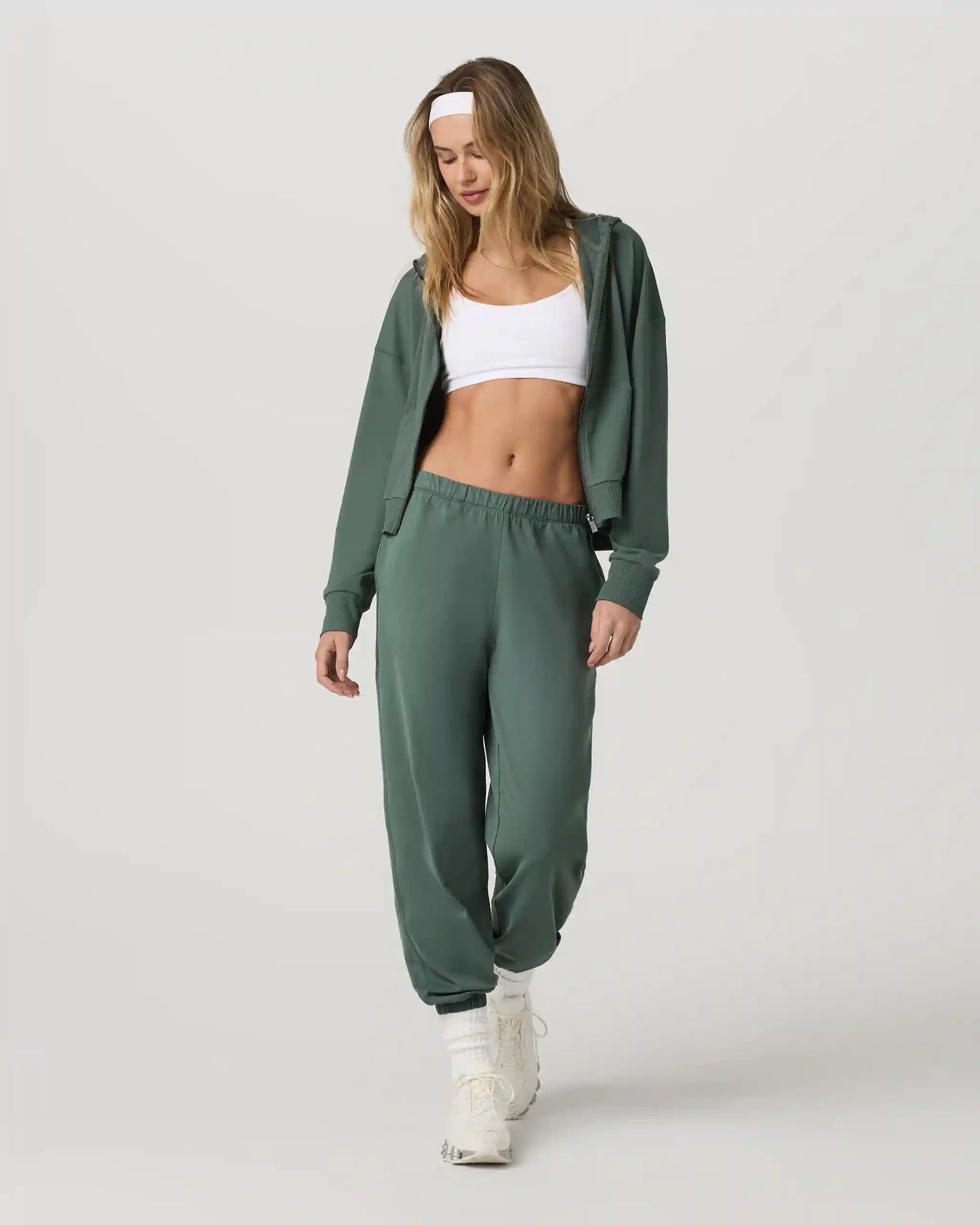 Halo Modern Sweatpant