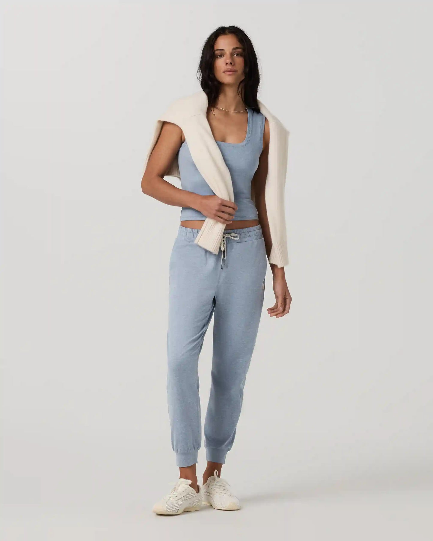 Halo Essential Scoop Tank