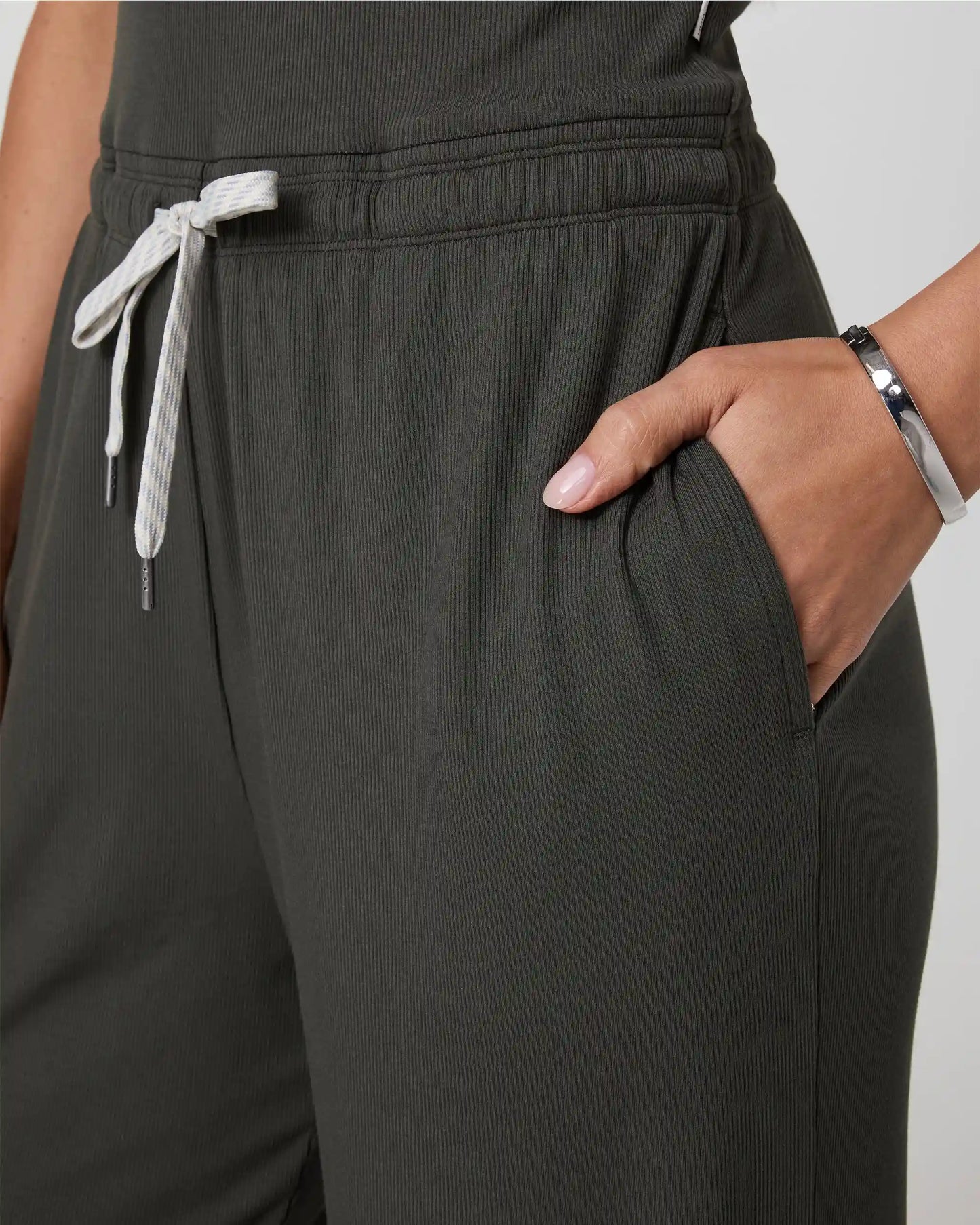 Pose Scoop Jumpsuit - Short