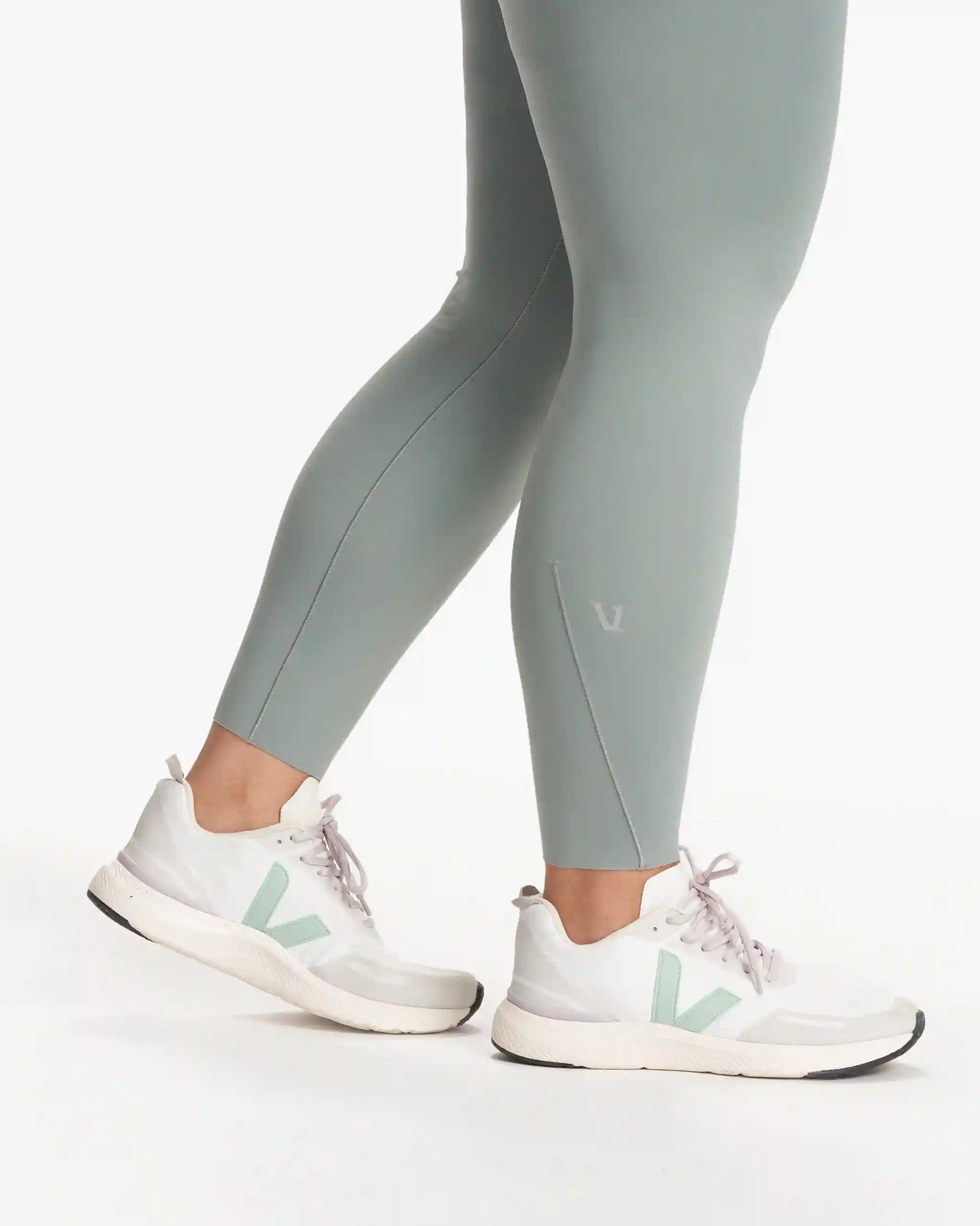 Evolve Legging