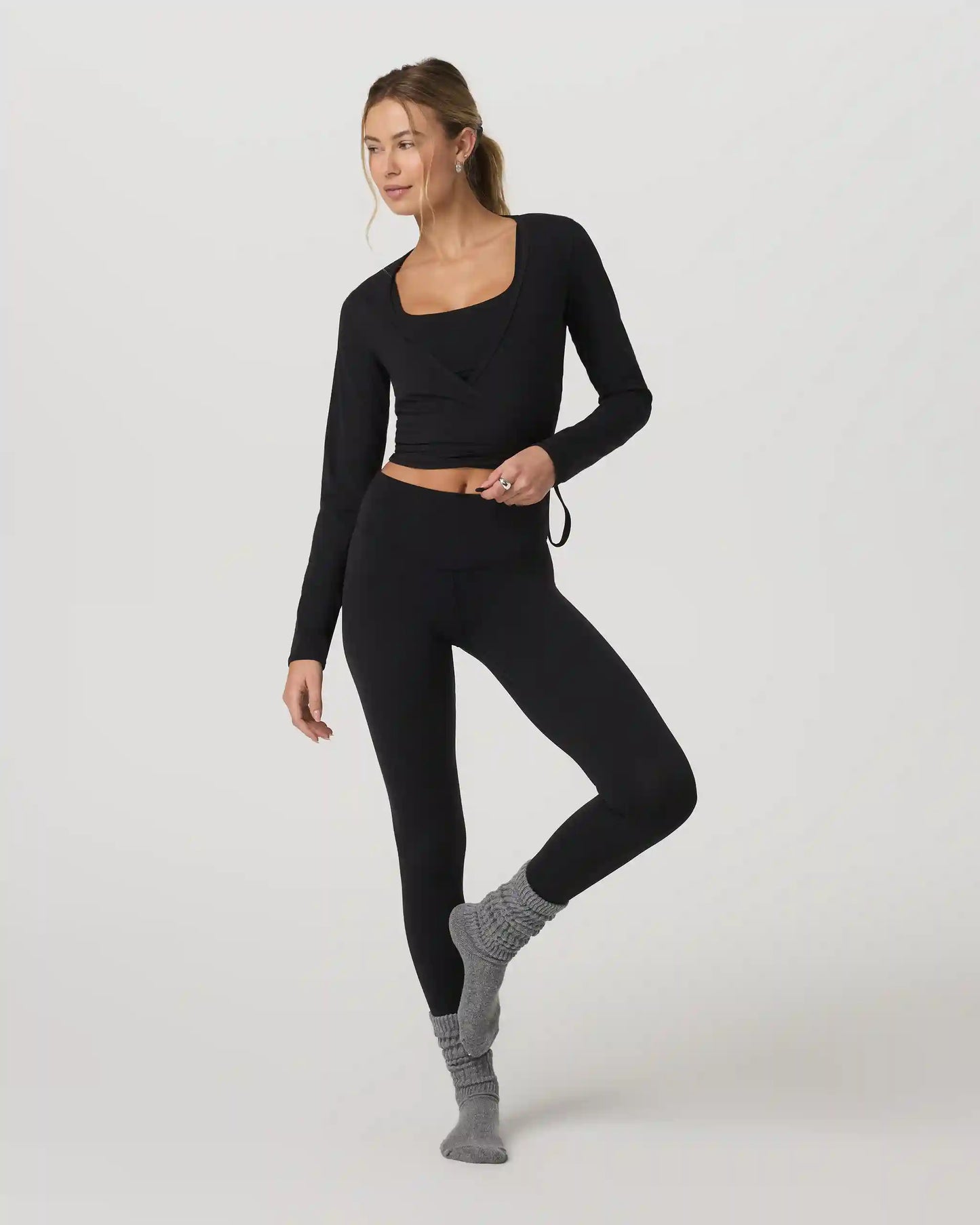 Vuori AllTheForm™ Wrap Top