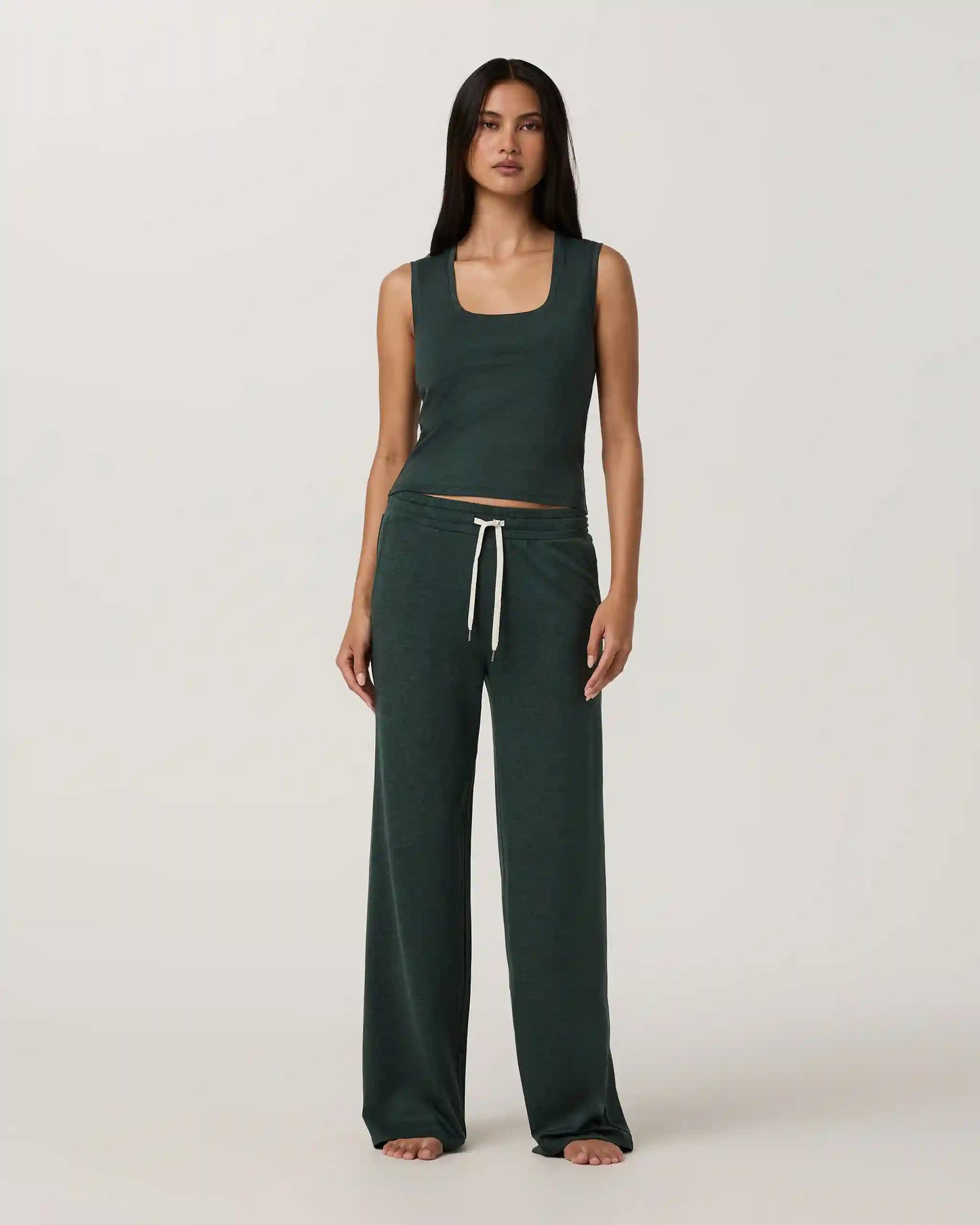 Halo Essential Scoop Tank