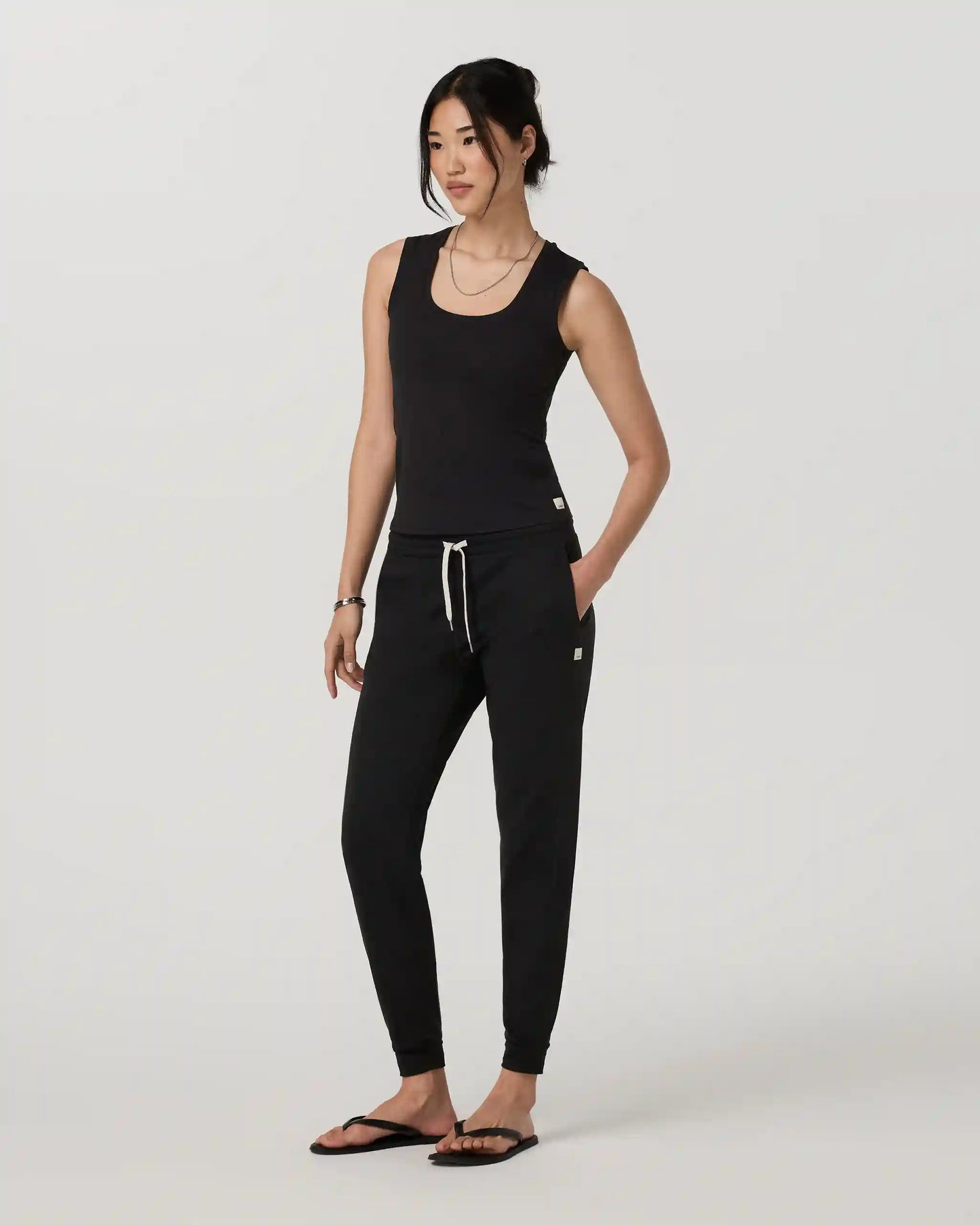 Halo Essential Scoop Tank Long