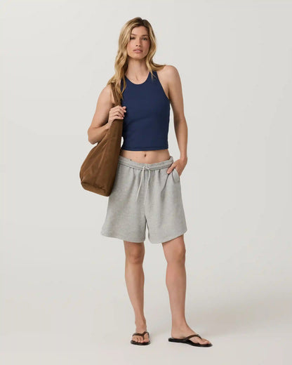 Pose Plyo Tank
