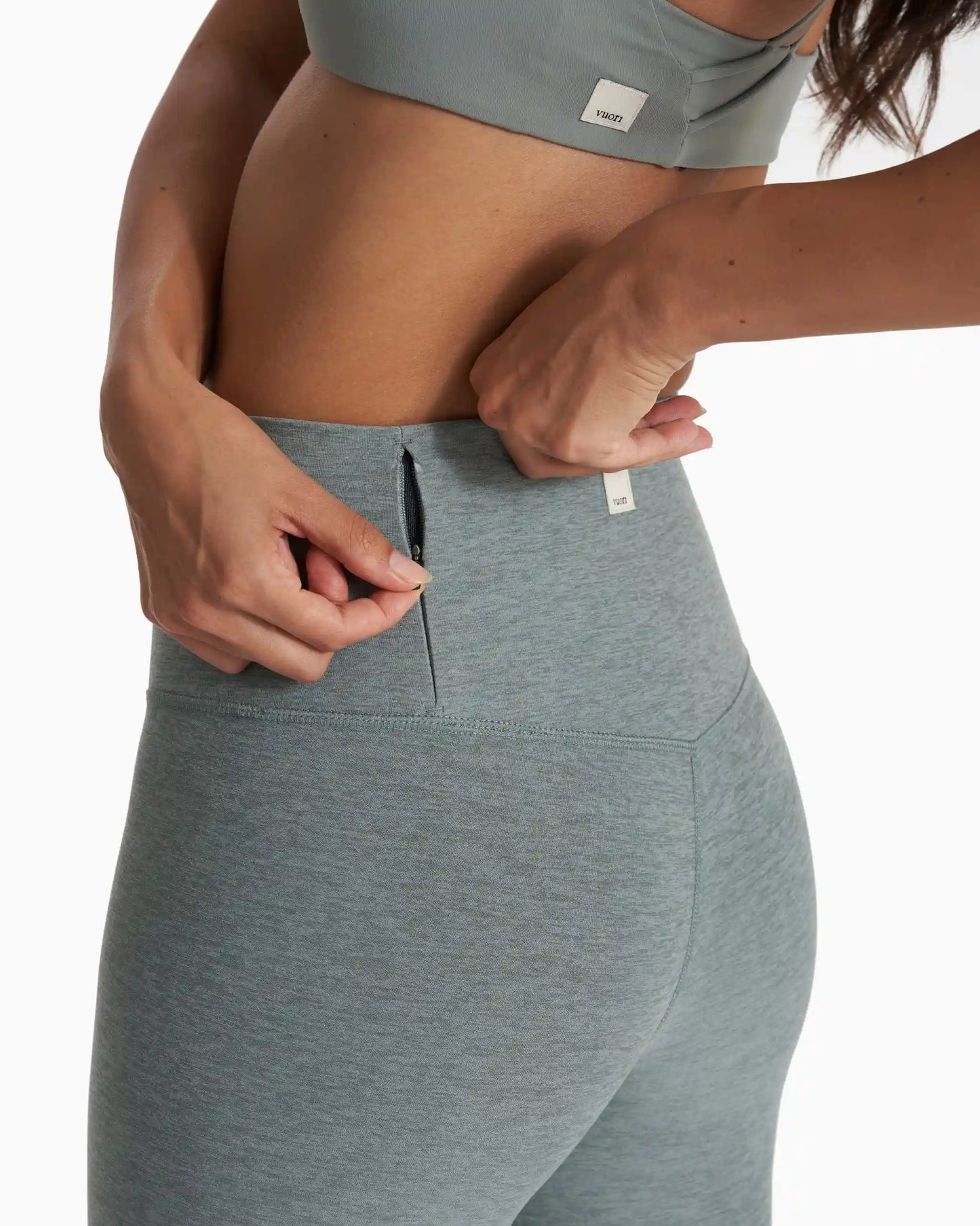 Clean Elevation Legging-Short