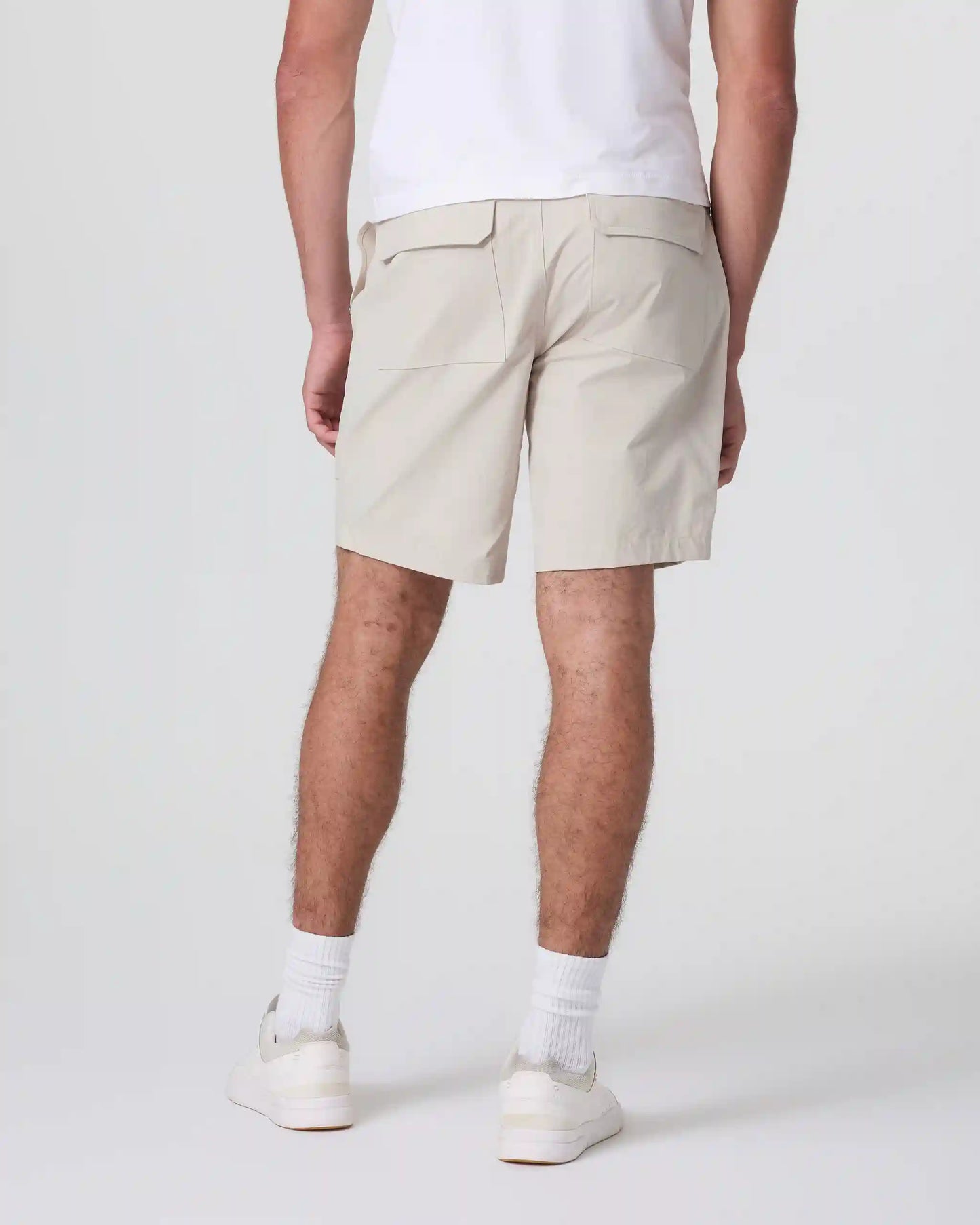 Barren Short