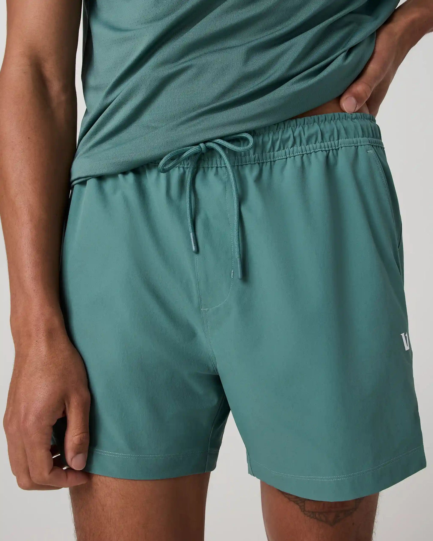 Crosscourt Short Unlined 5"