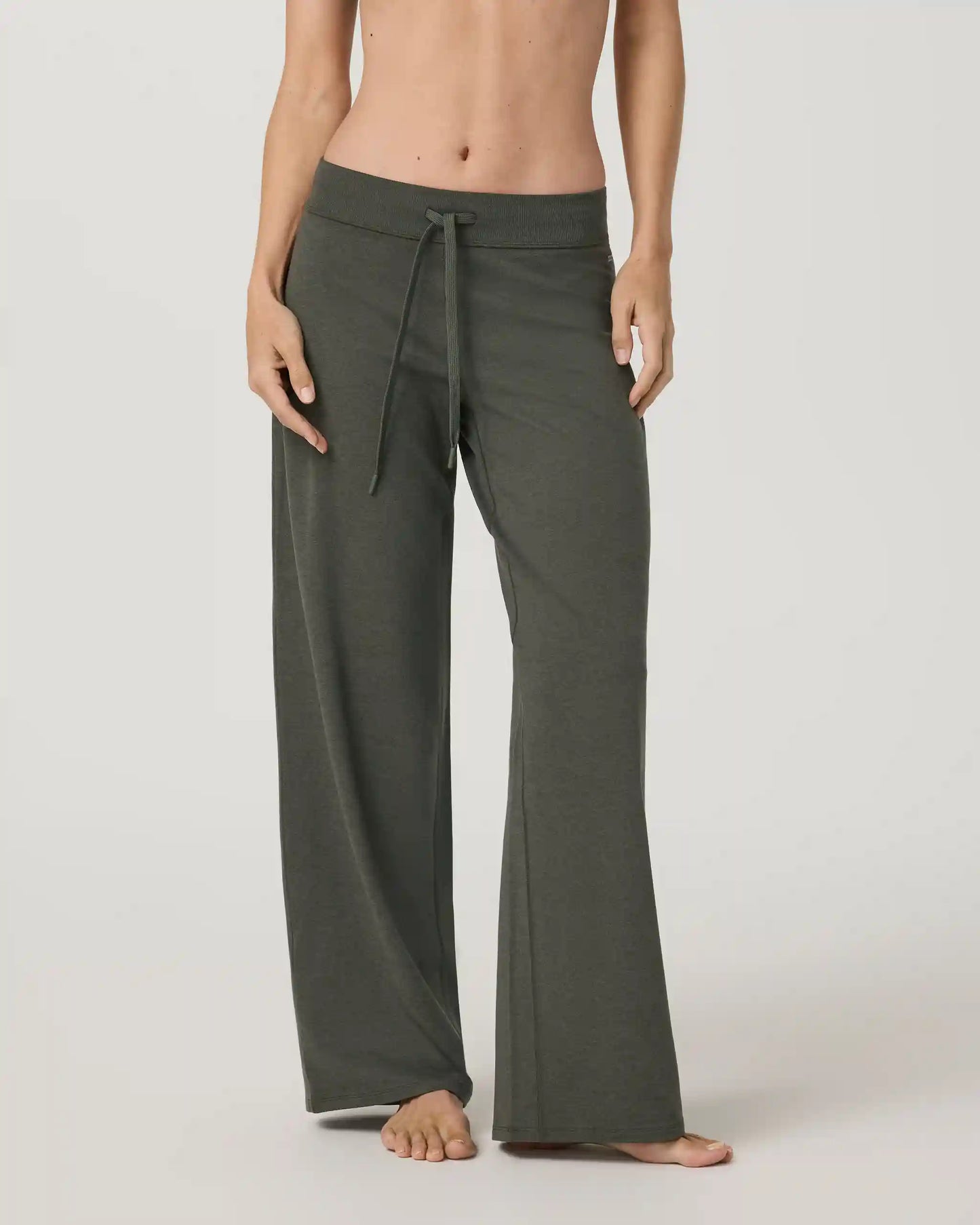 Halo Low Rise Straight Leg Pant