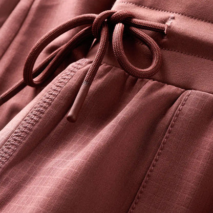 Summits Woven Jogger