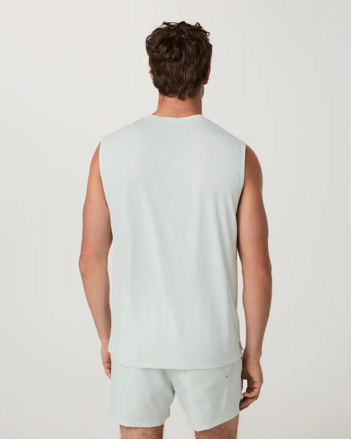 Sleeveless Strato Breathe Tank
