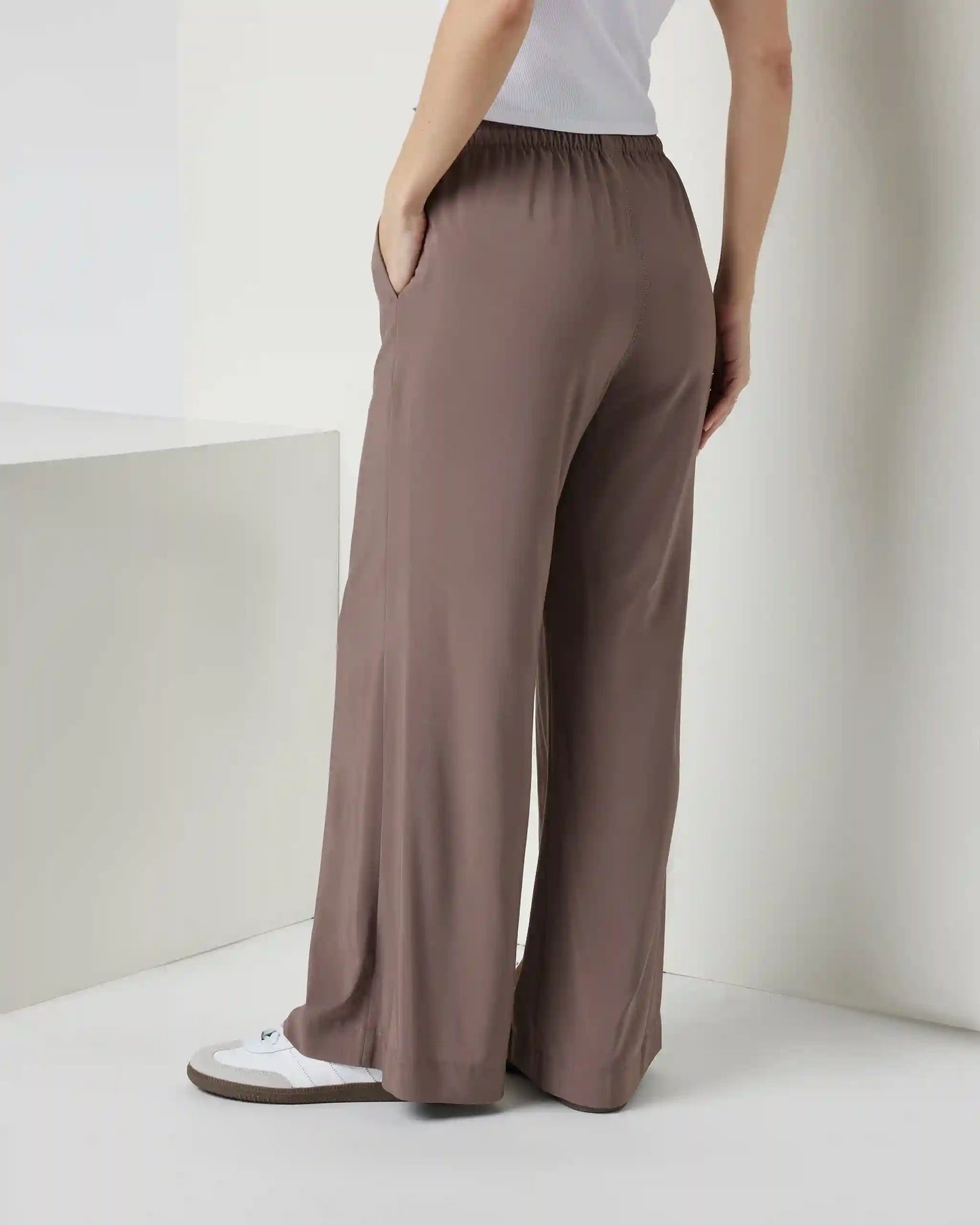Villa Wideleg Pant - Short