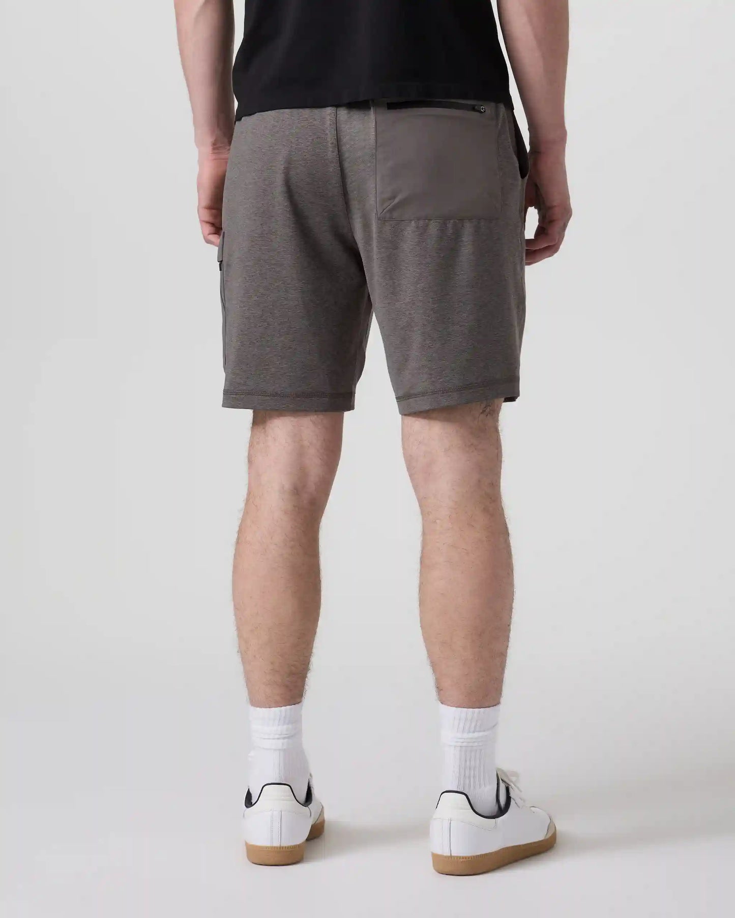 Sunday Performance Utility Short 8"