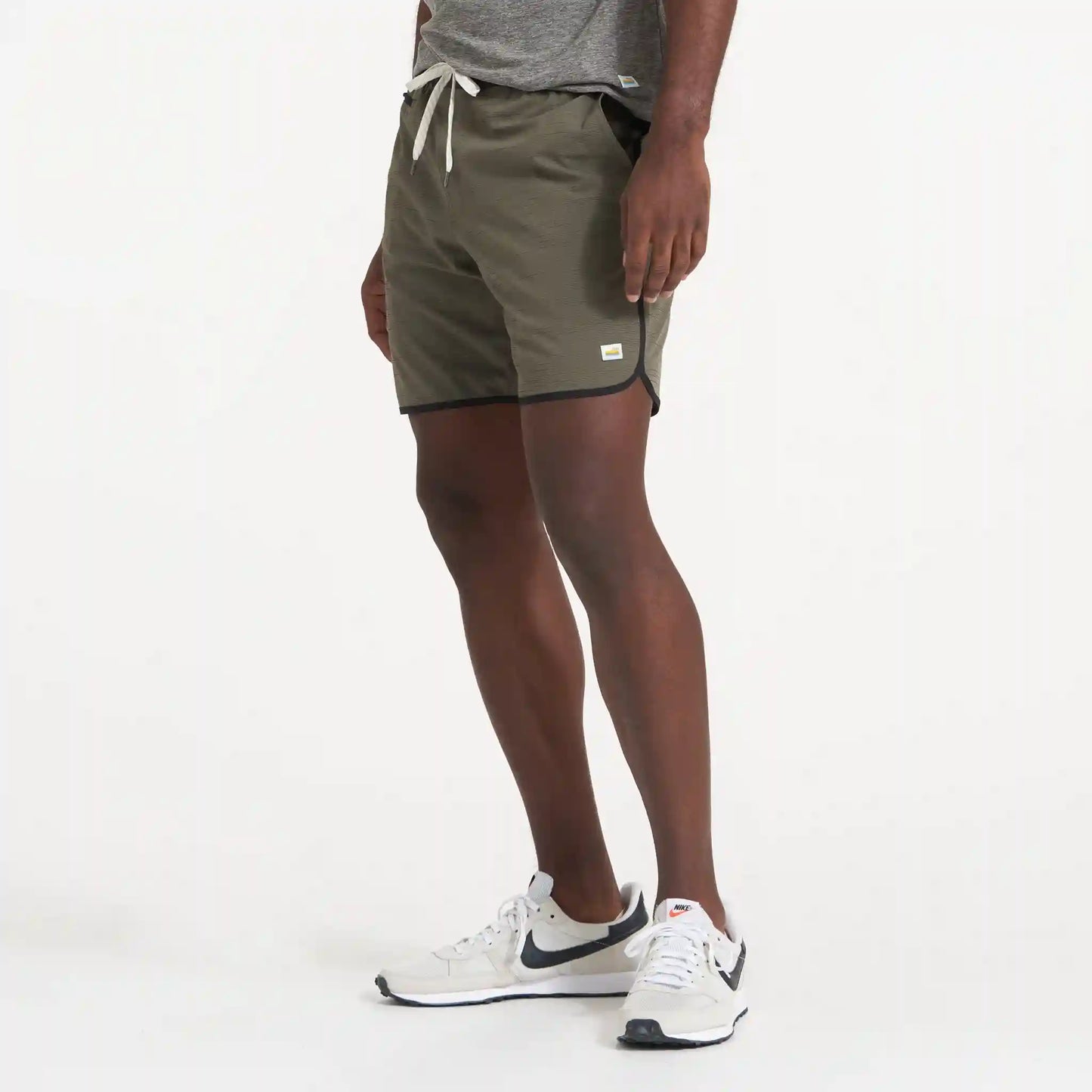 Banks Short Unlined 7"