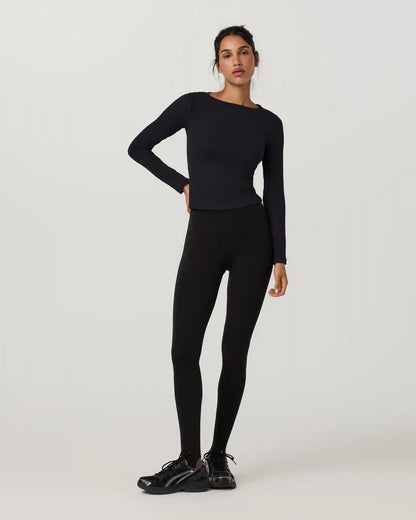 Long Sleeve Pose Subtle Scoop
