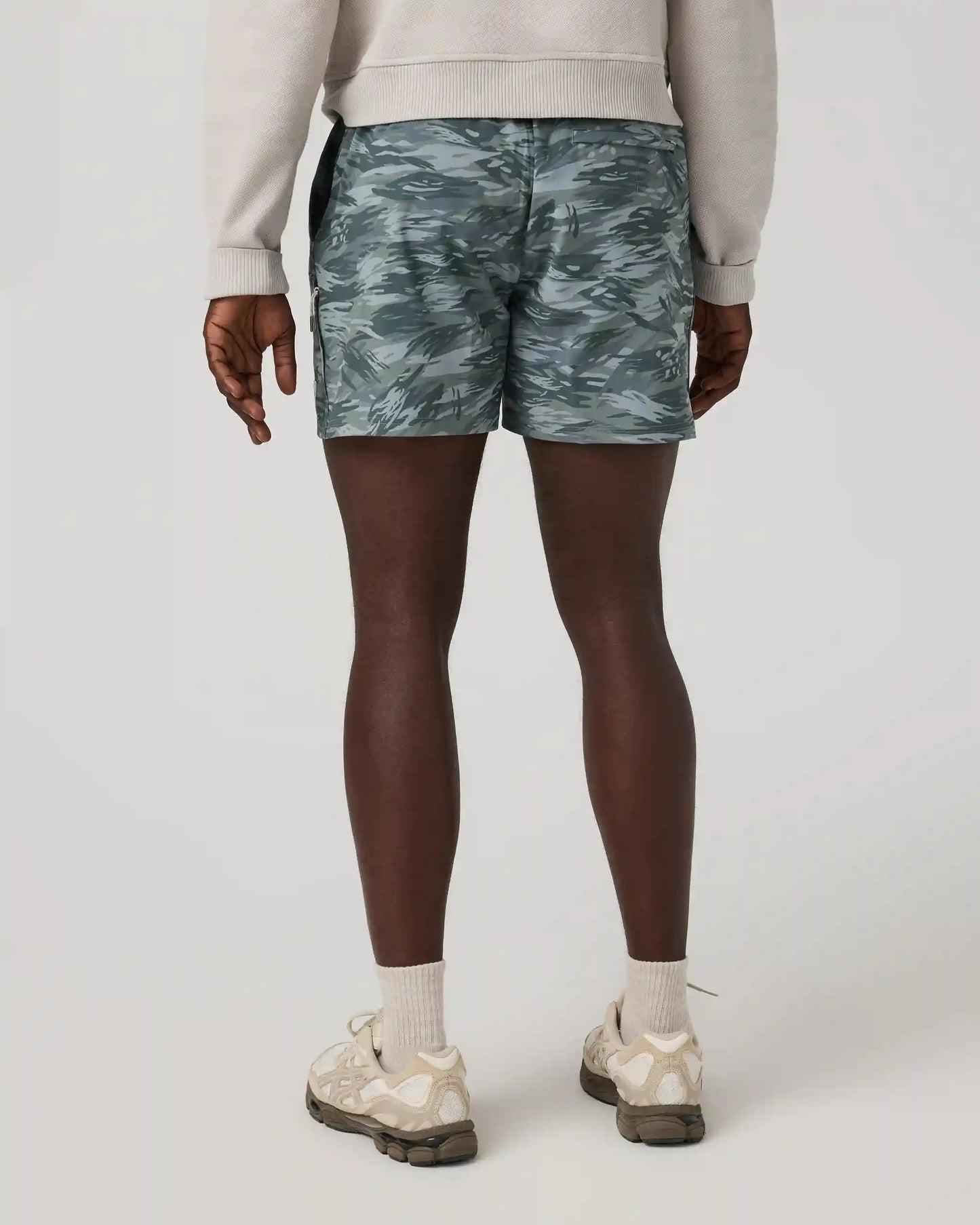 Banks Session Short Unlined 5"