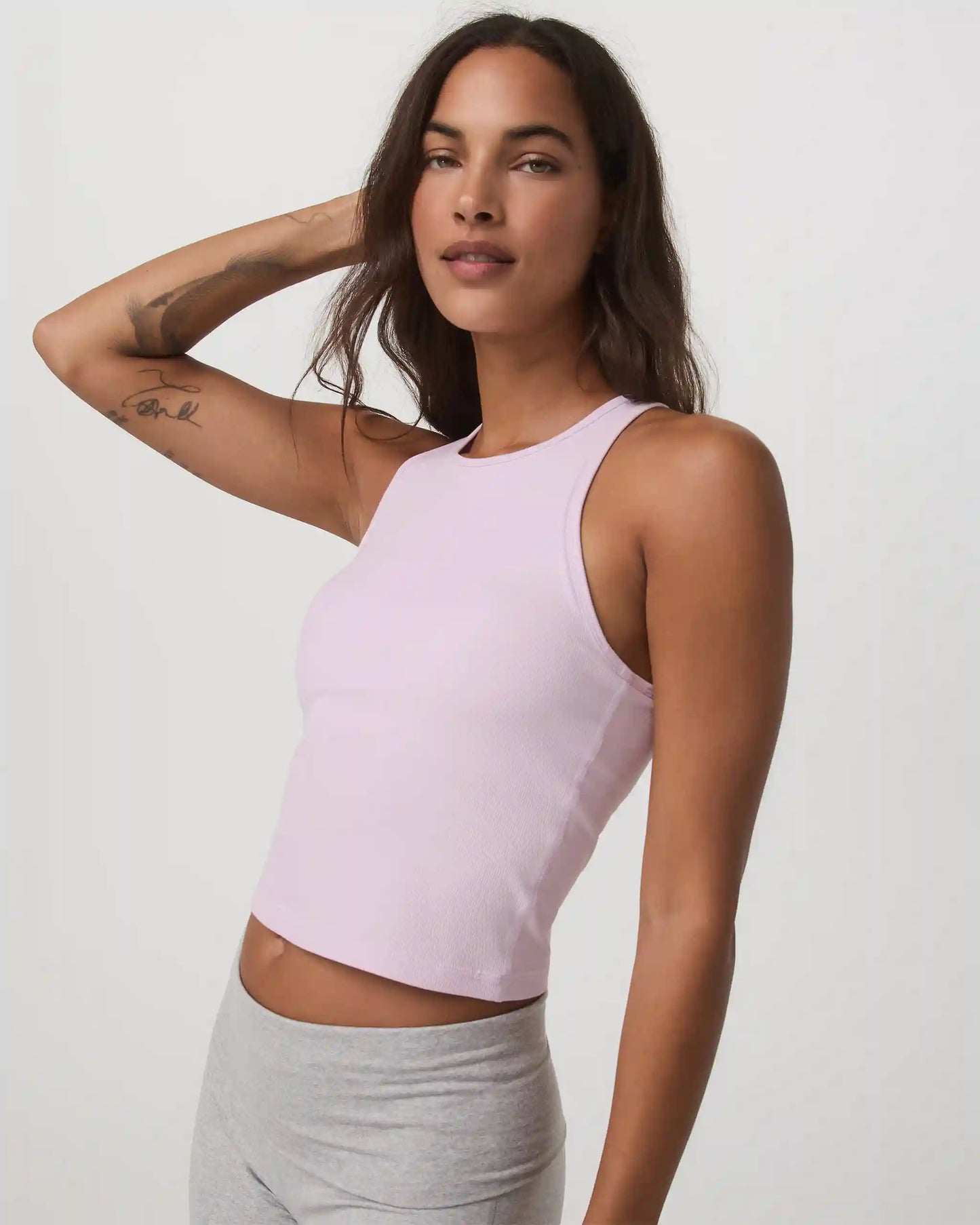 Pose Plyo Tank