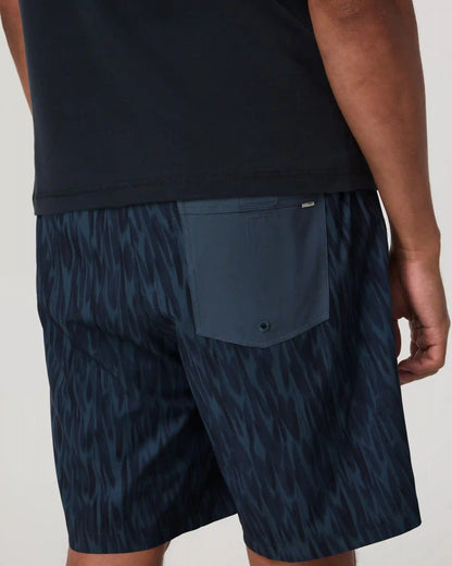 Kore Short Unlined 9"
