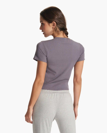 Pose Fitted Tee