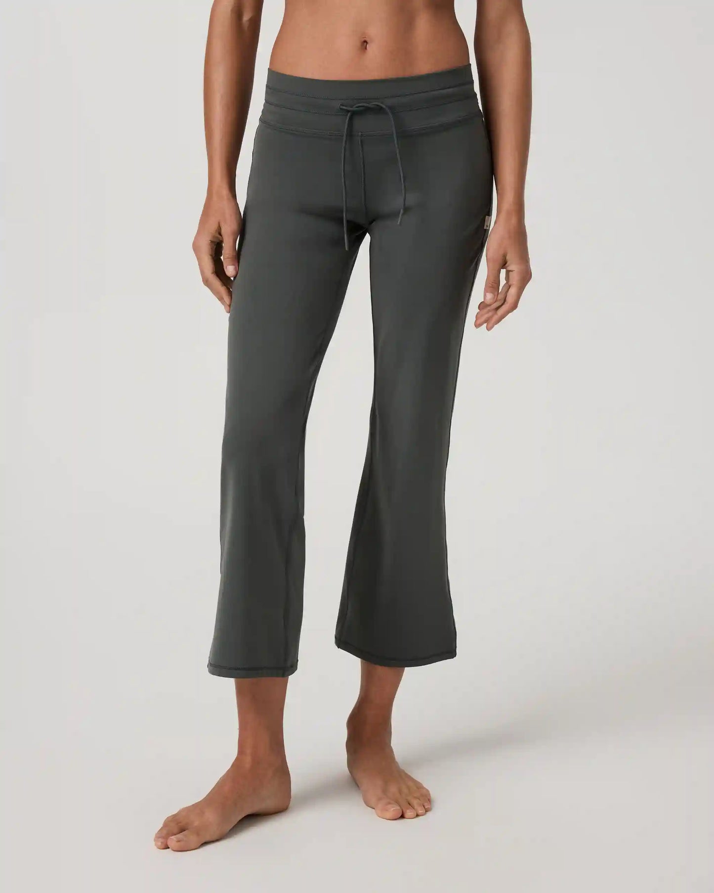 Daily Form Ankle Pant