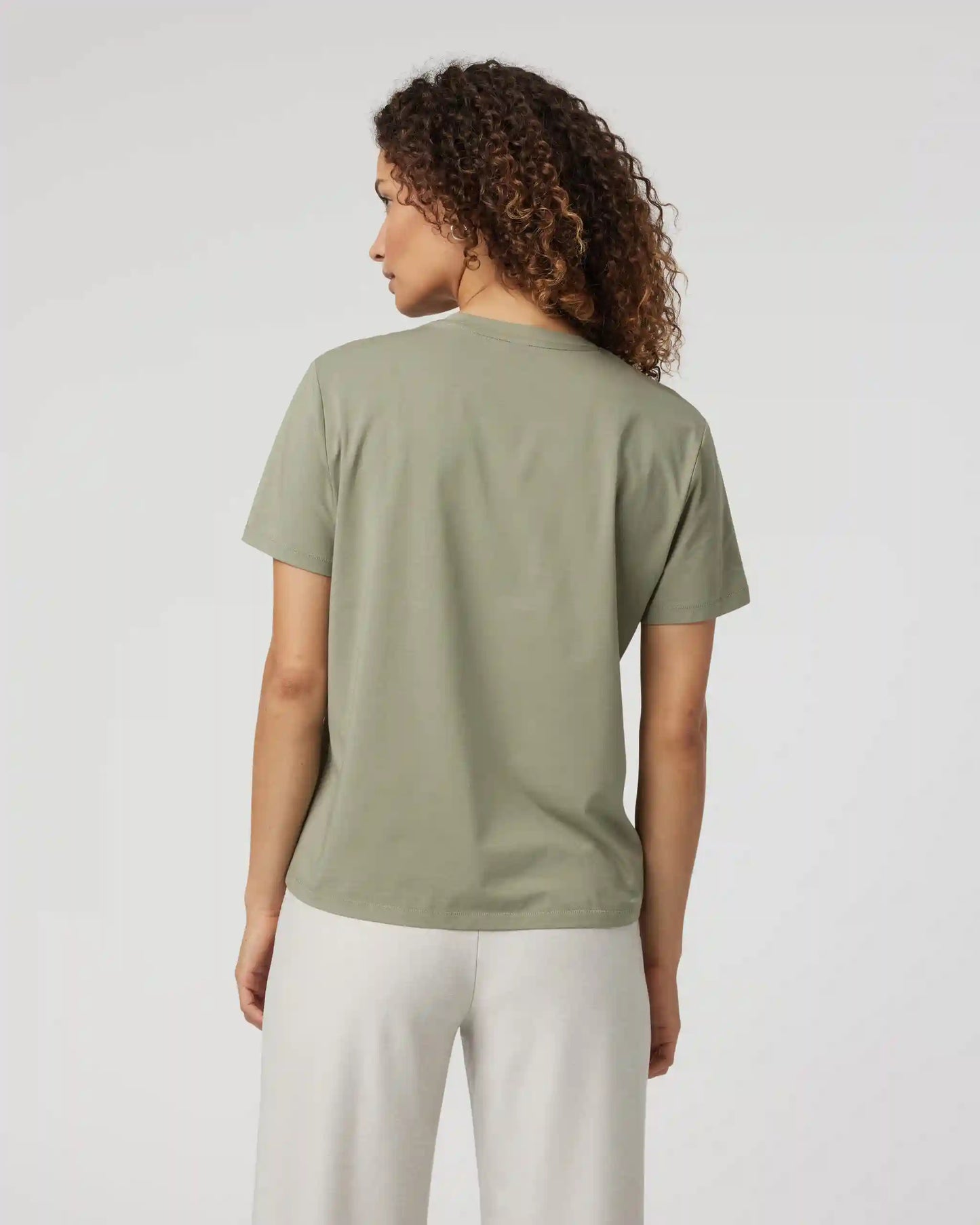 Feather Tee