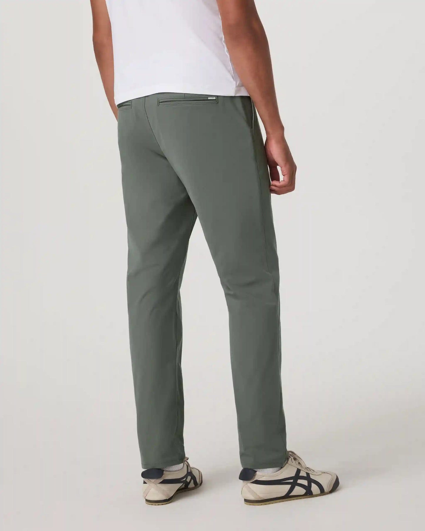 Vuori Meta™ Trouser Classic Fit 32"