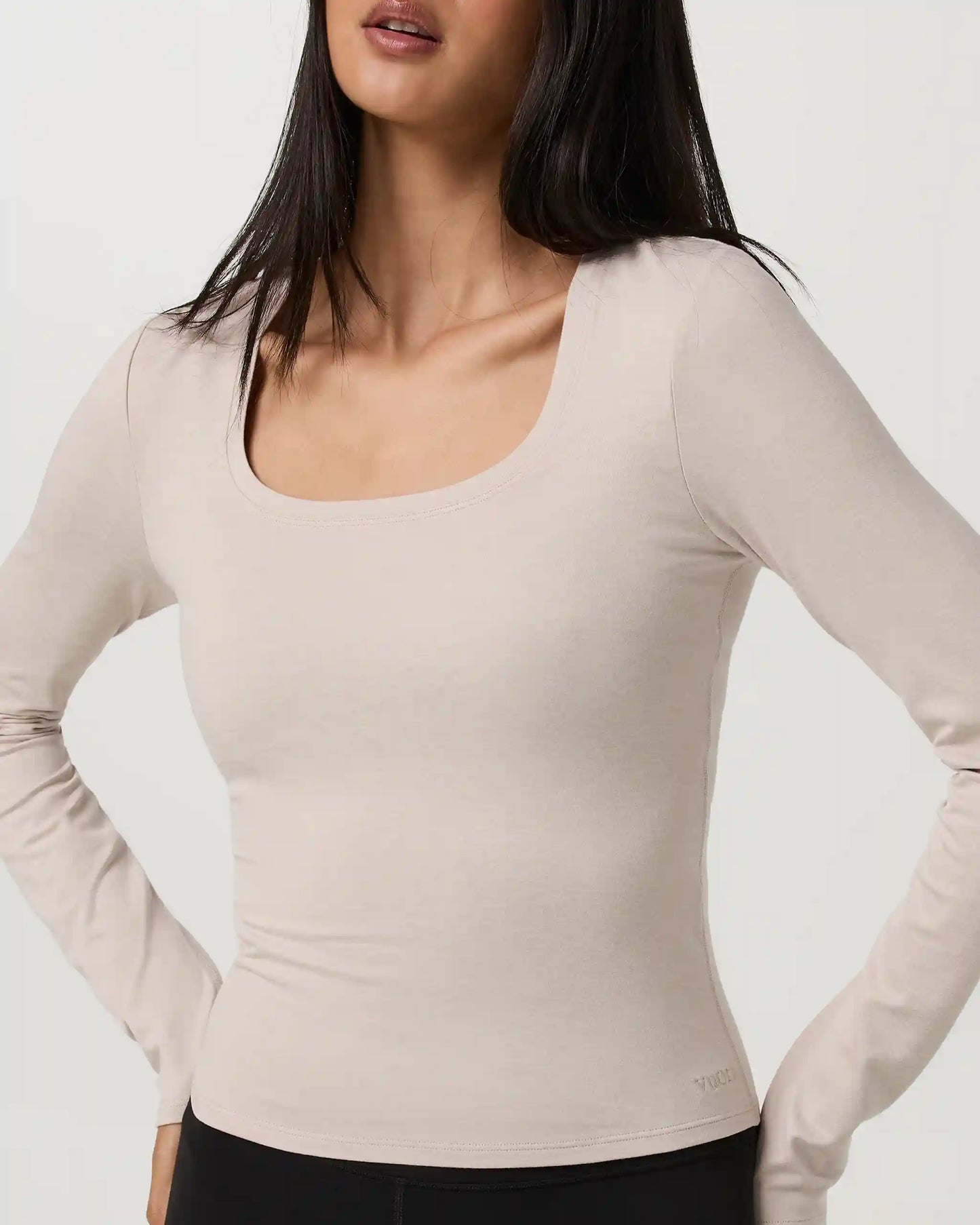 Long Sleeve Halo Essential Scoop
