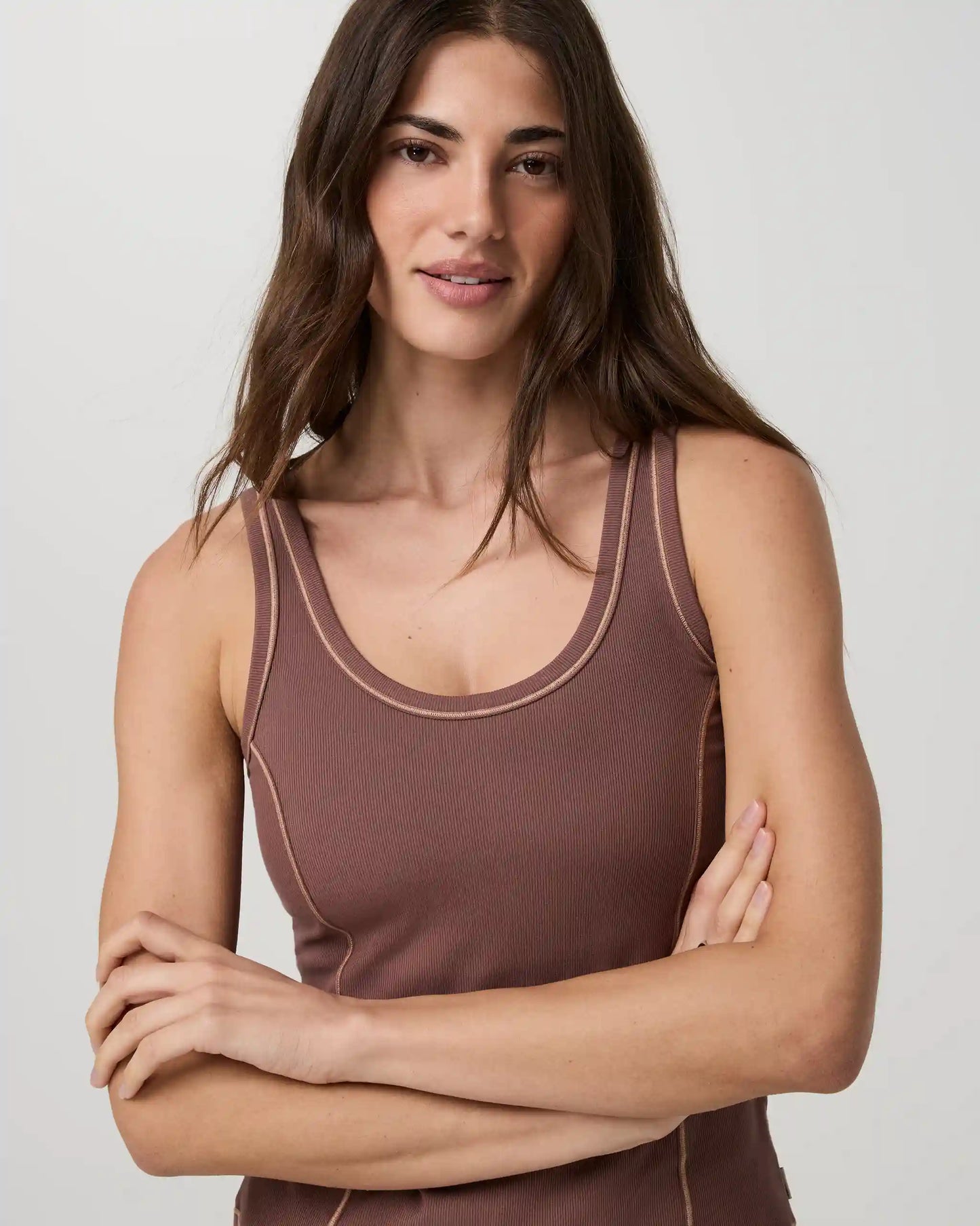 Pose Seams Tank