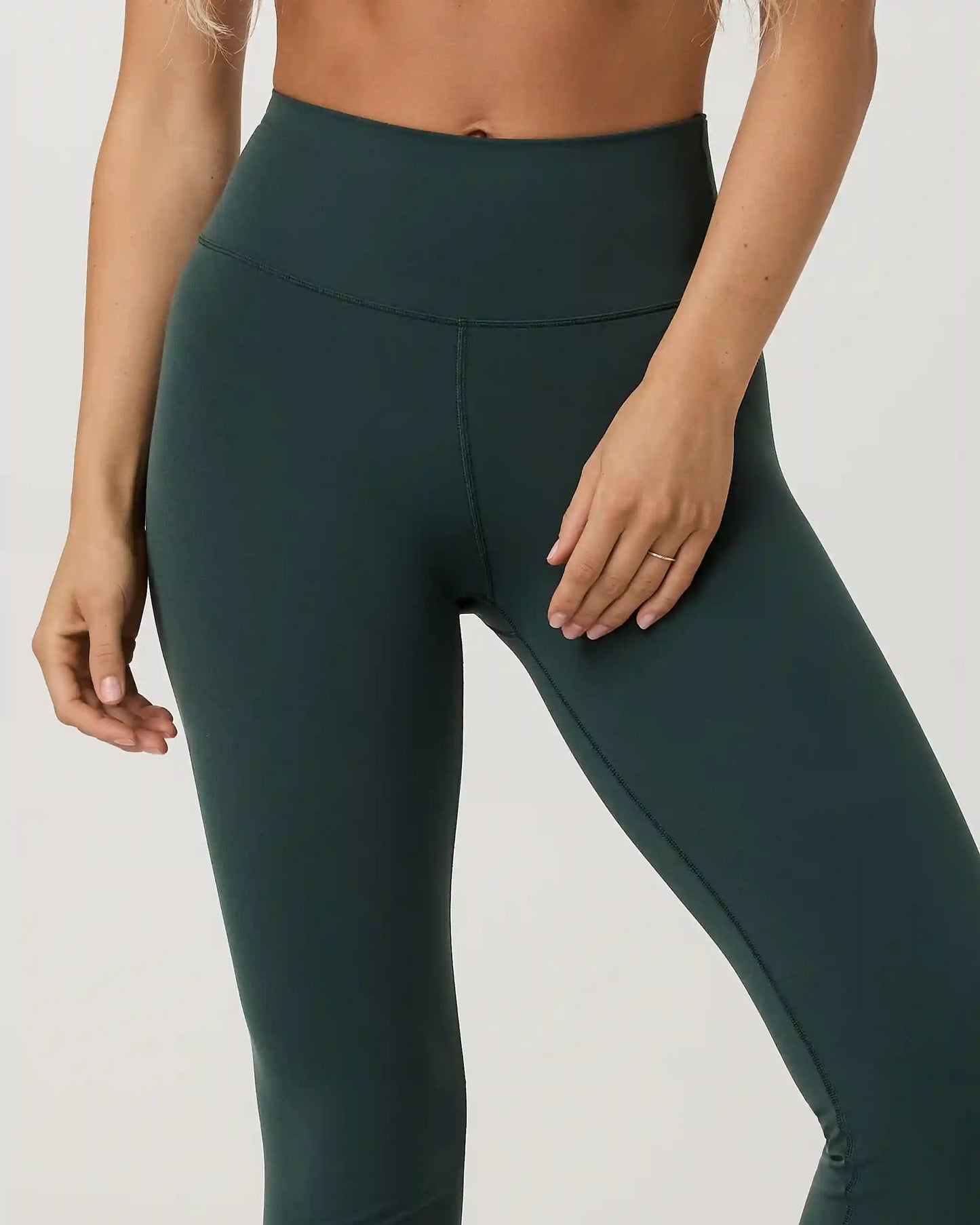 Vuori AllTheFeels™ Slim Flare
