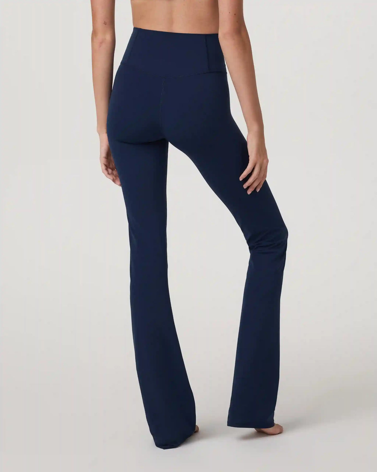 Vuori AllTheFeels™ Slim Flare - Long