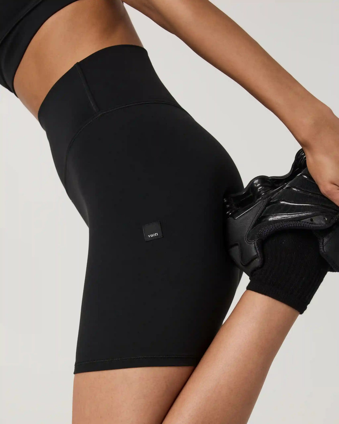 Vuori AllTheForm™ Short 6"