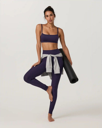Clean Elevation Legging