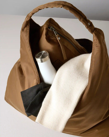 Vuori Arden Oversized Shoulder Bag