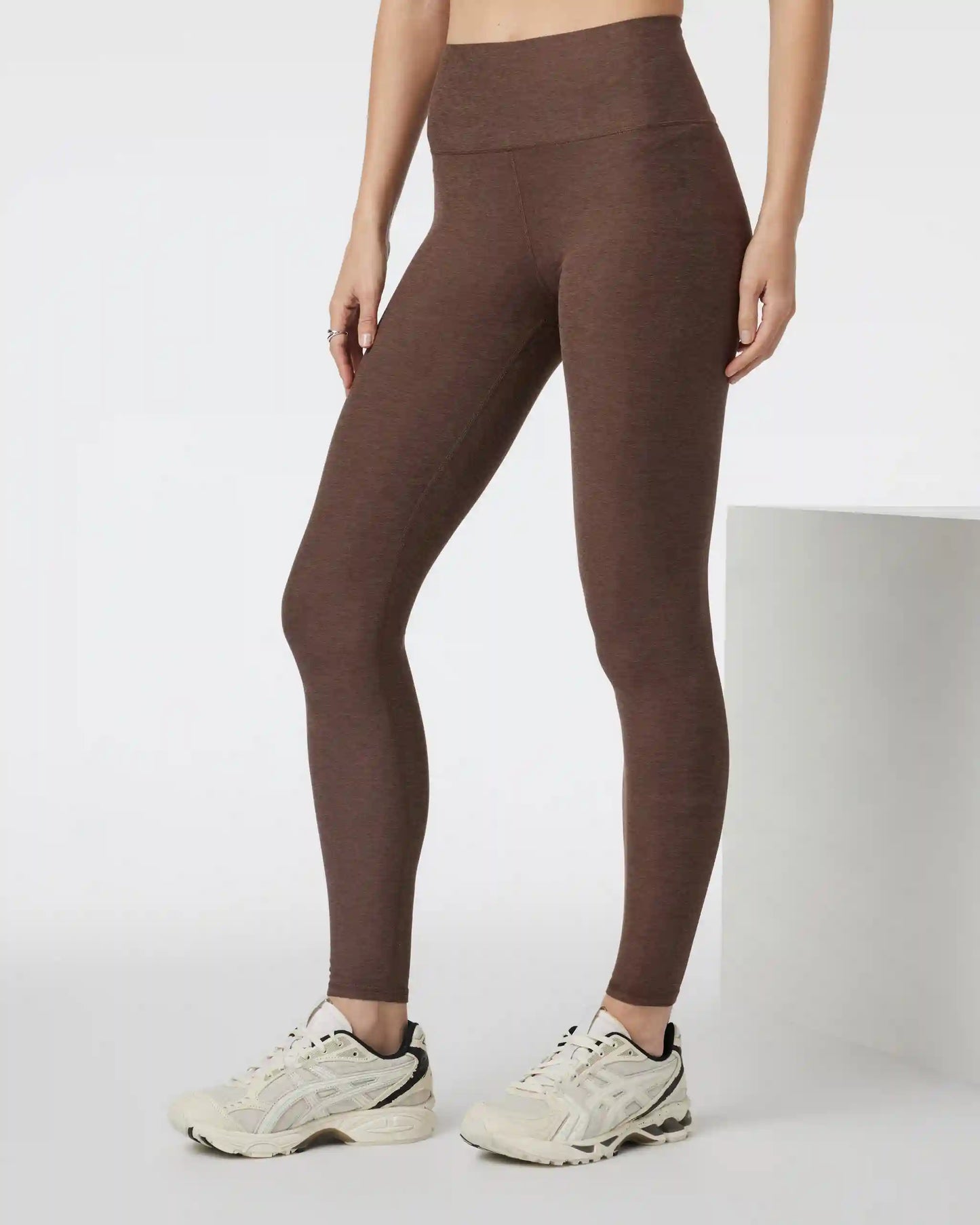 Clean Elevation Legging