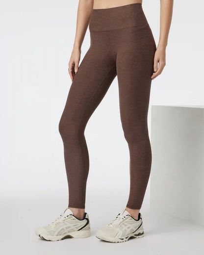 Clean Elevation Legging