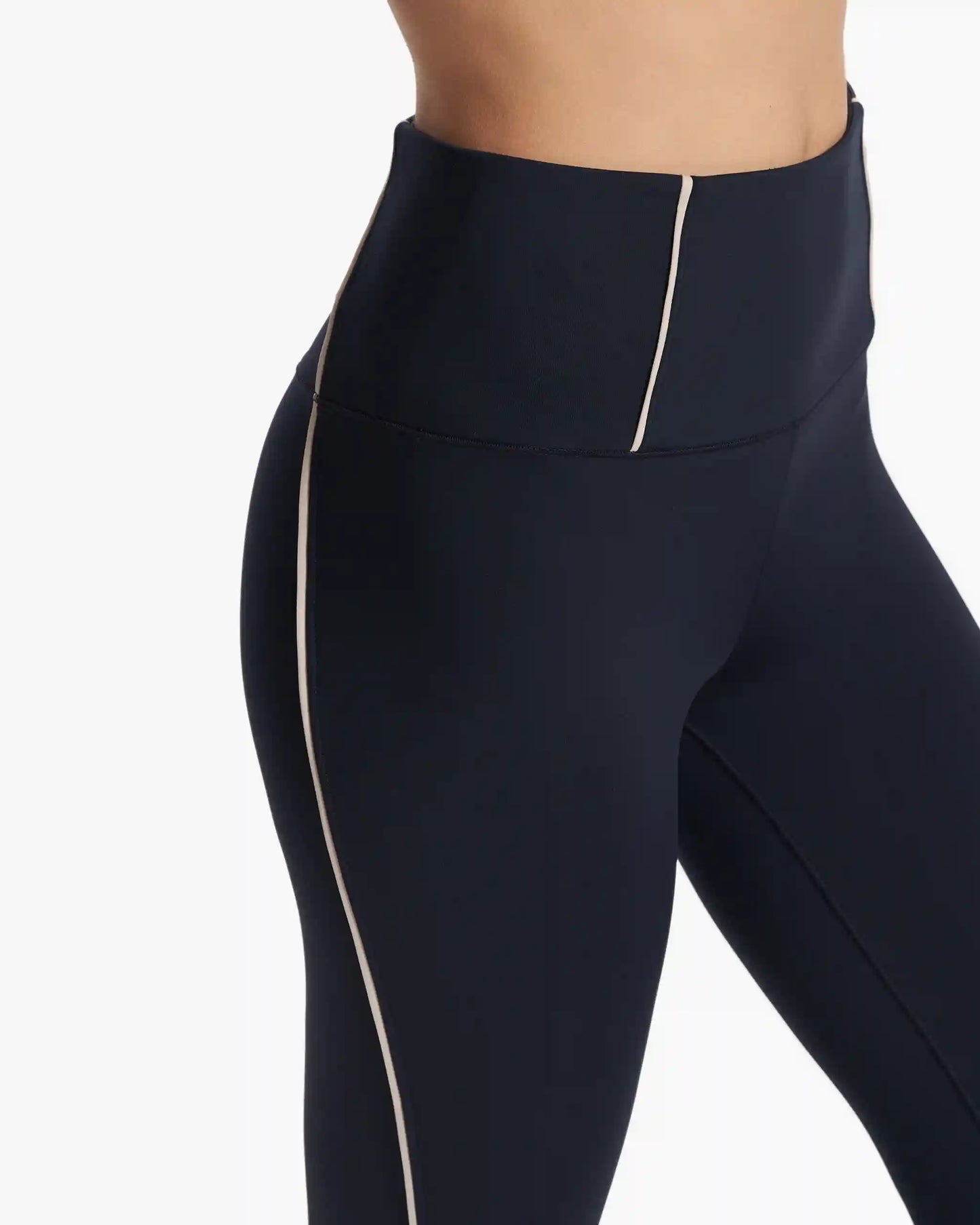 Evolve Lunar Legging