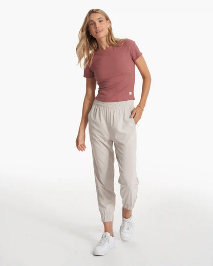 Pose Fitted Tee