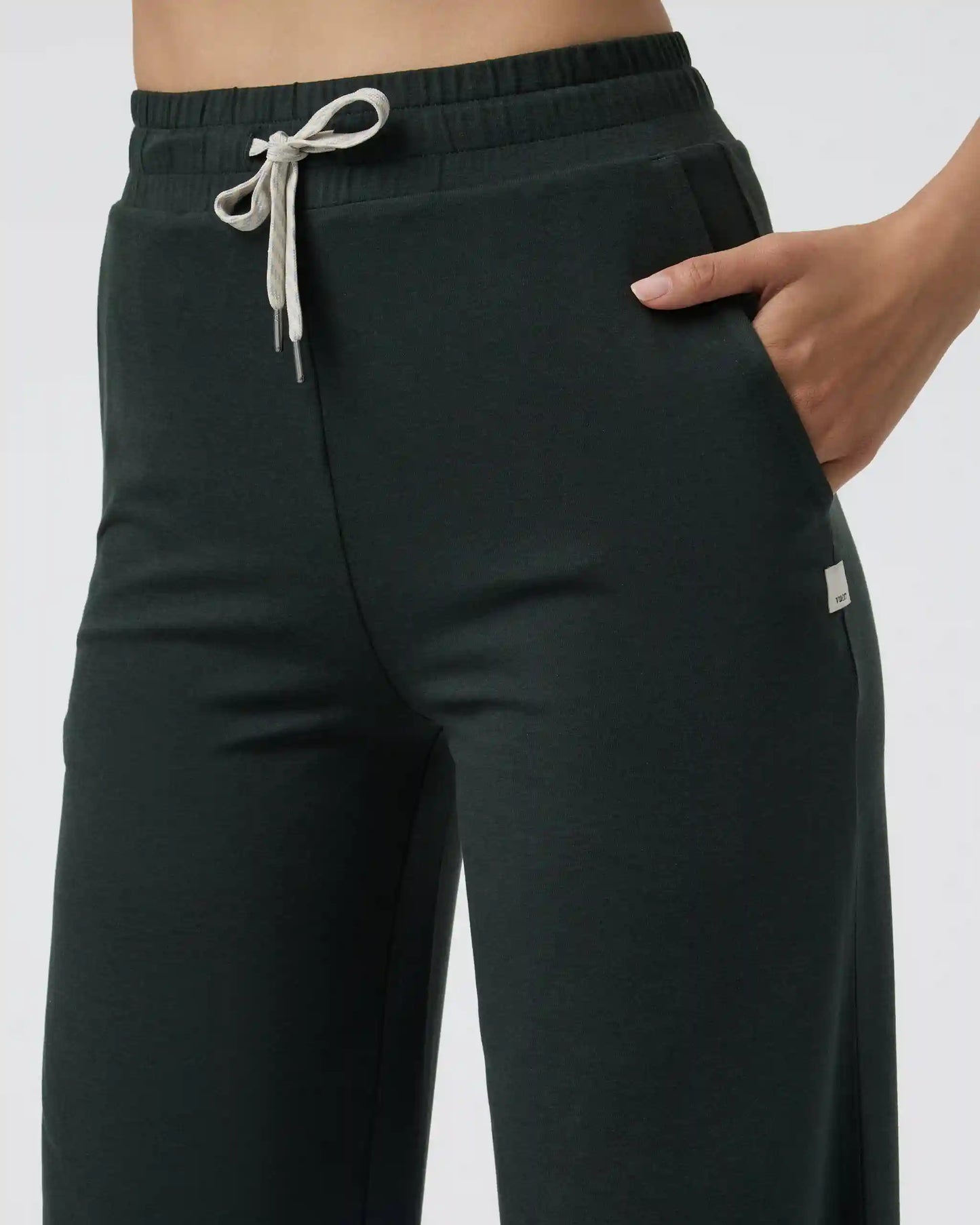 Halo Essential Wideleg Pant