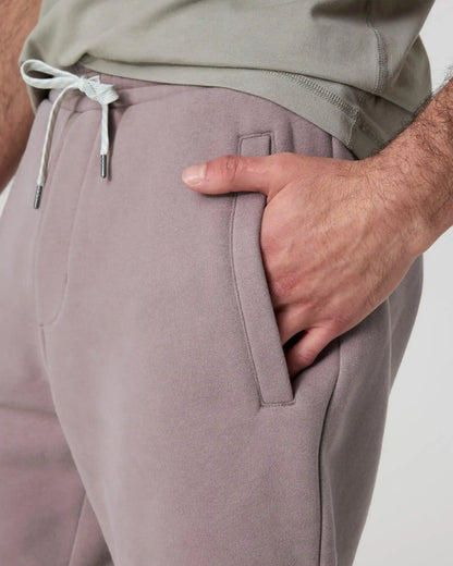 Seaside Short 8"