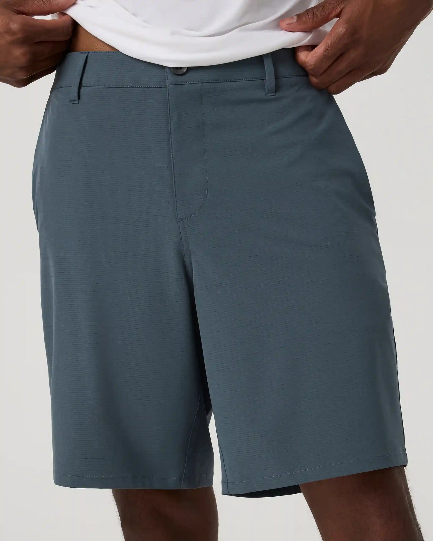 Aim Short 8"