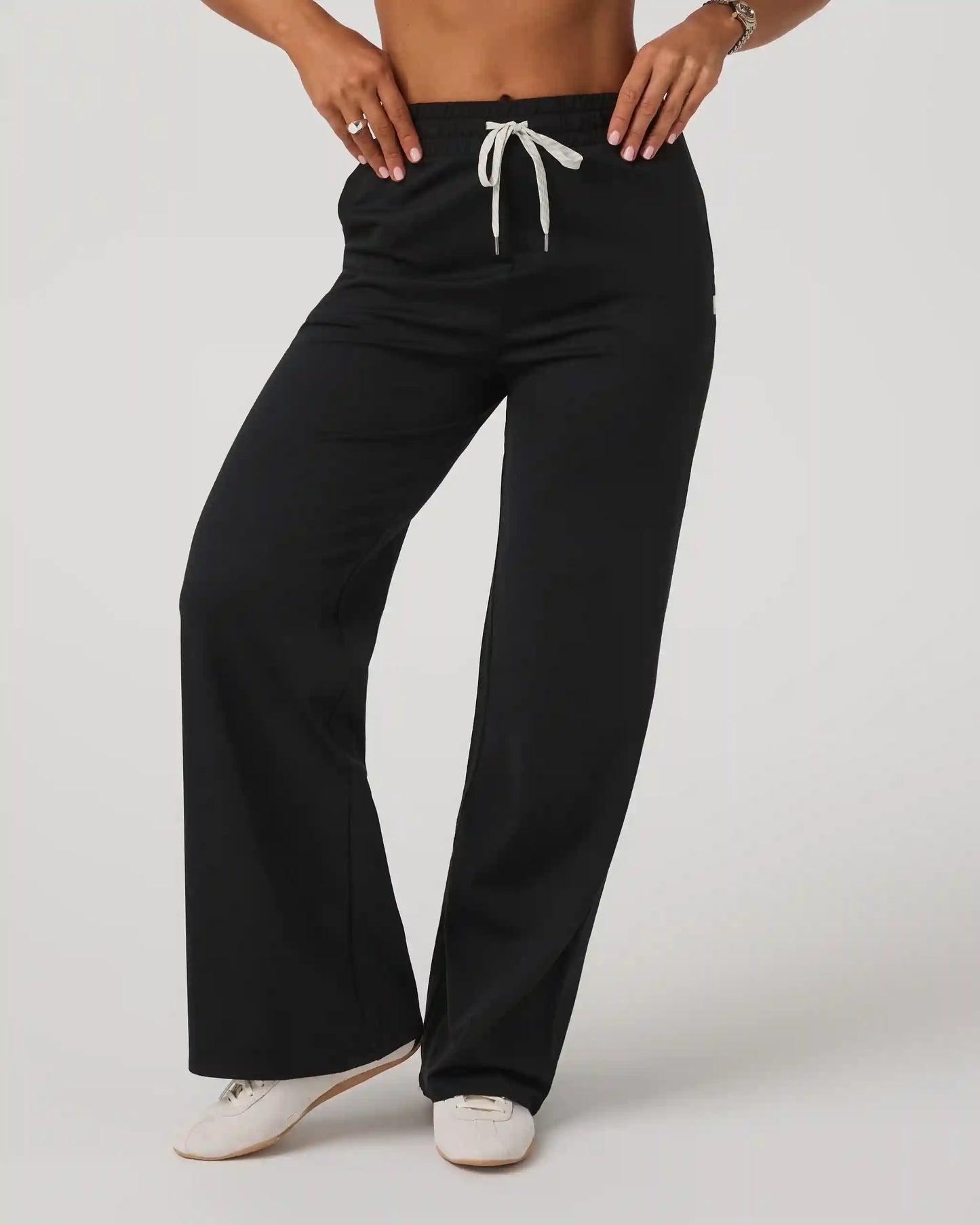 Halo Essential Wideleg Pant - Short