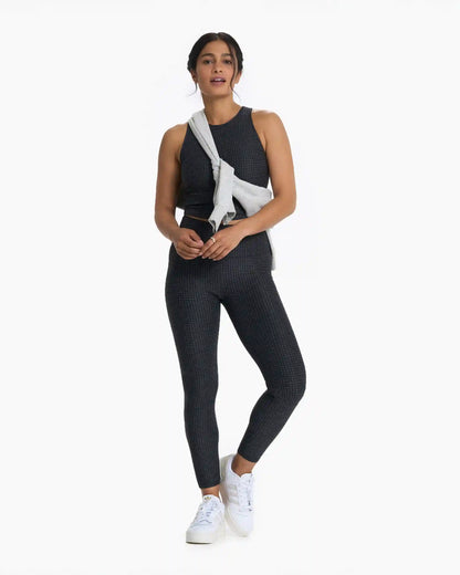 Clean Elevation Legging