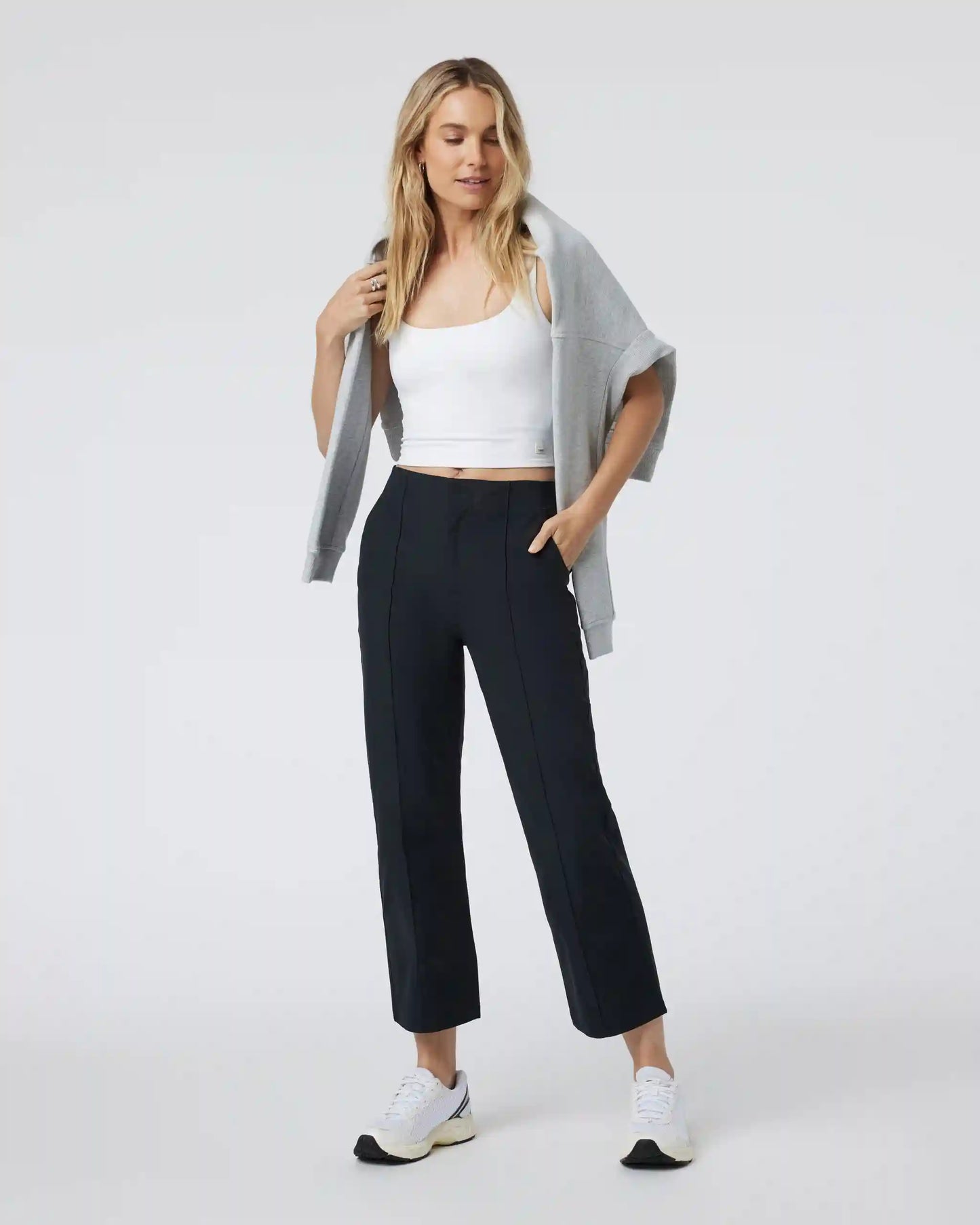 Women's Meta Crop Pant