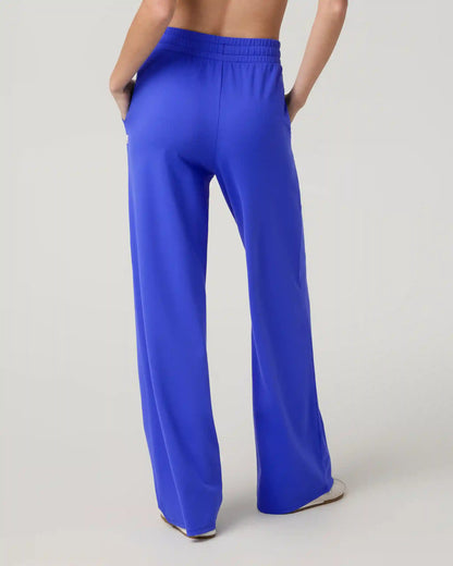 Halo Essential Wideleg Pant